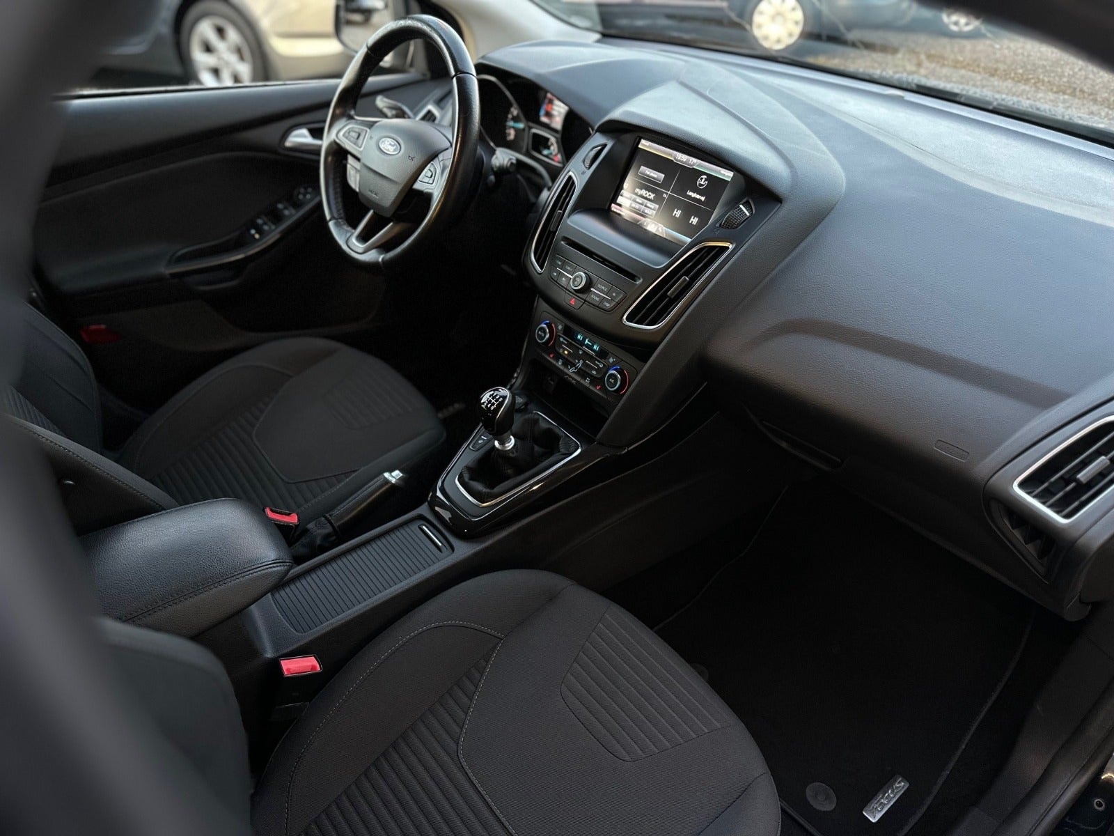 Ford Focus Combi 1.0 EcoBoost Manual, 125hp, 2015