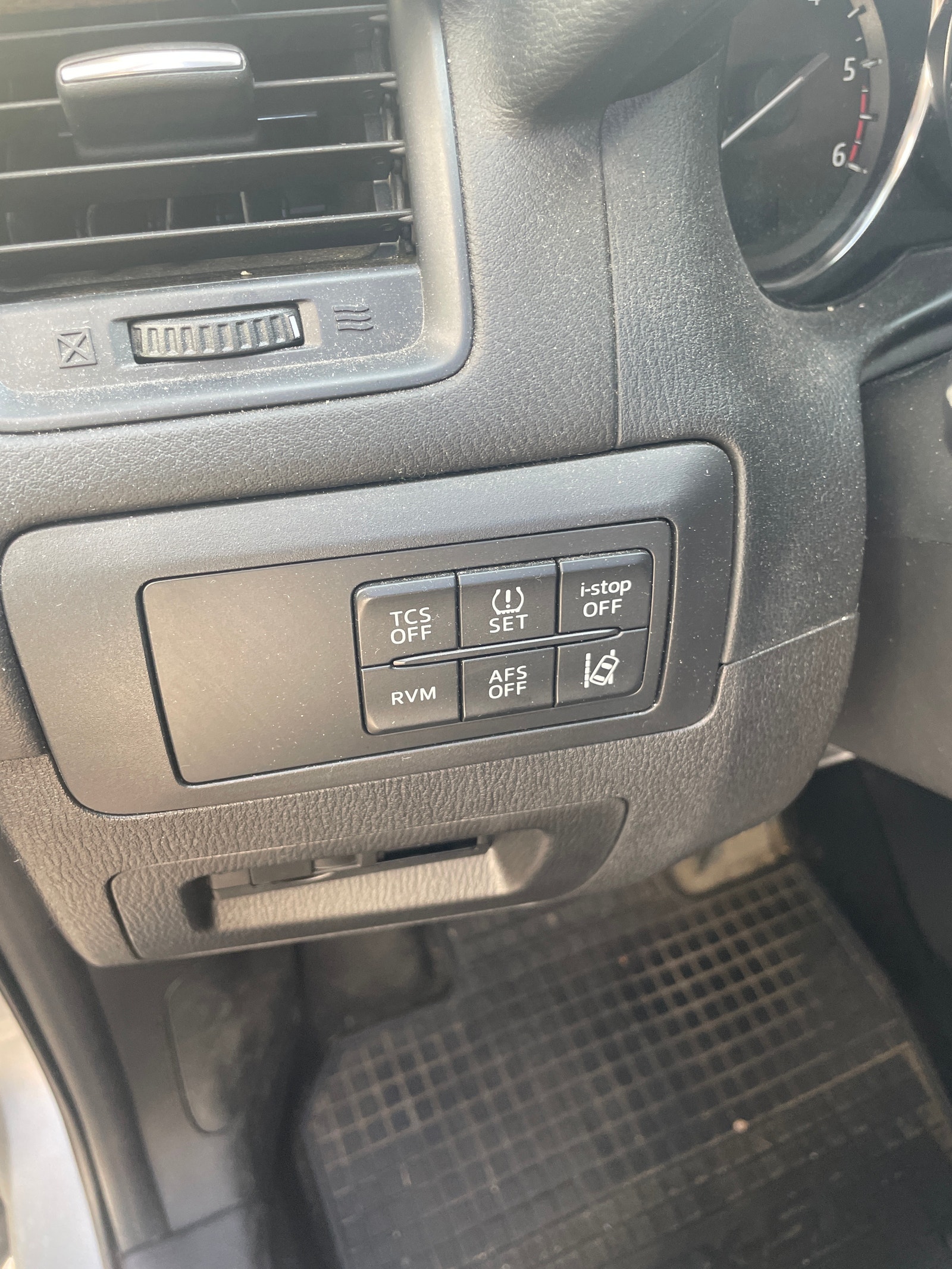 Mazda CX-5 2.2 SKYACTIV-D AWD Automatic, 150hp, 2012