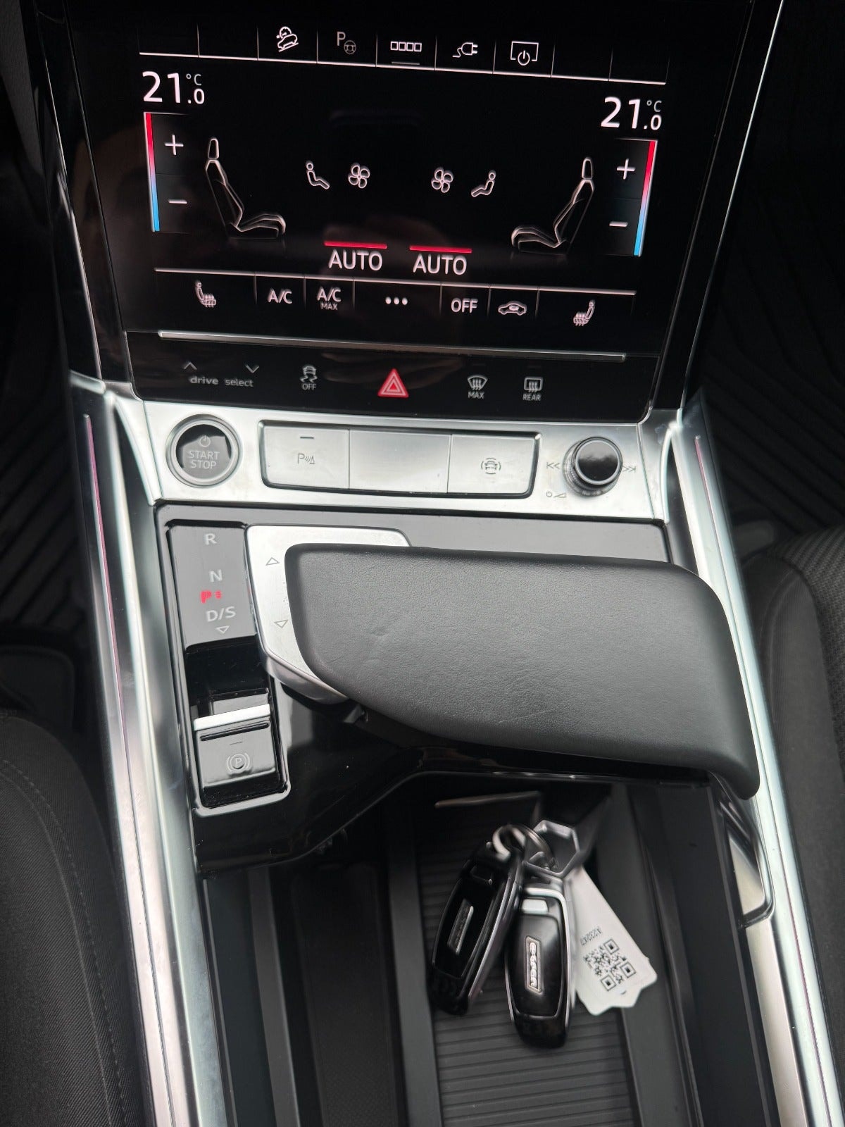 Audi e-tron 55 quattro, 408ps, 2022