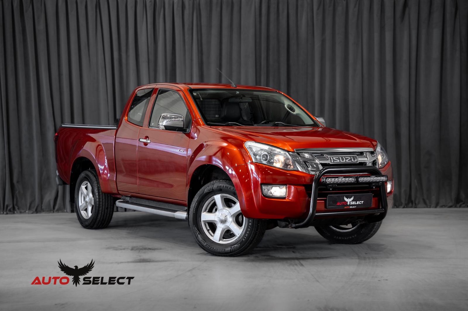 Isuzu D-Max Space Cab 2.5 4WD Automatic, 5-trins, 163ps, 2015