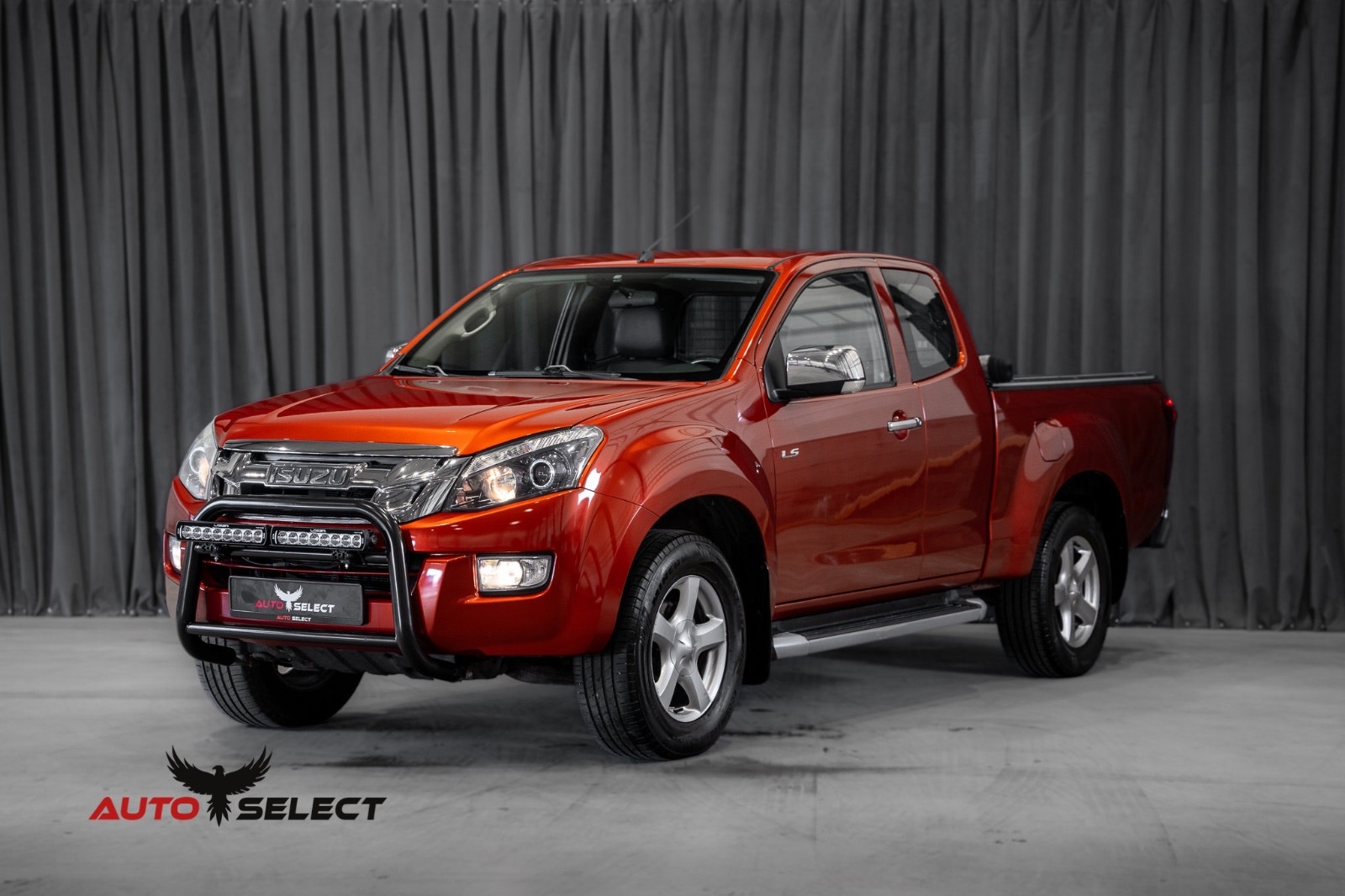 Isuzu D-Max Space Cab 2.5 4WD Automatic, 5-trins, 163ps, 2015