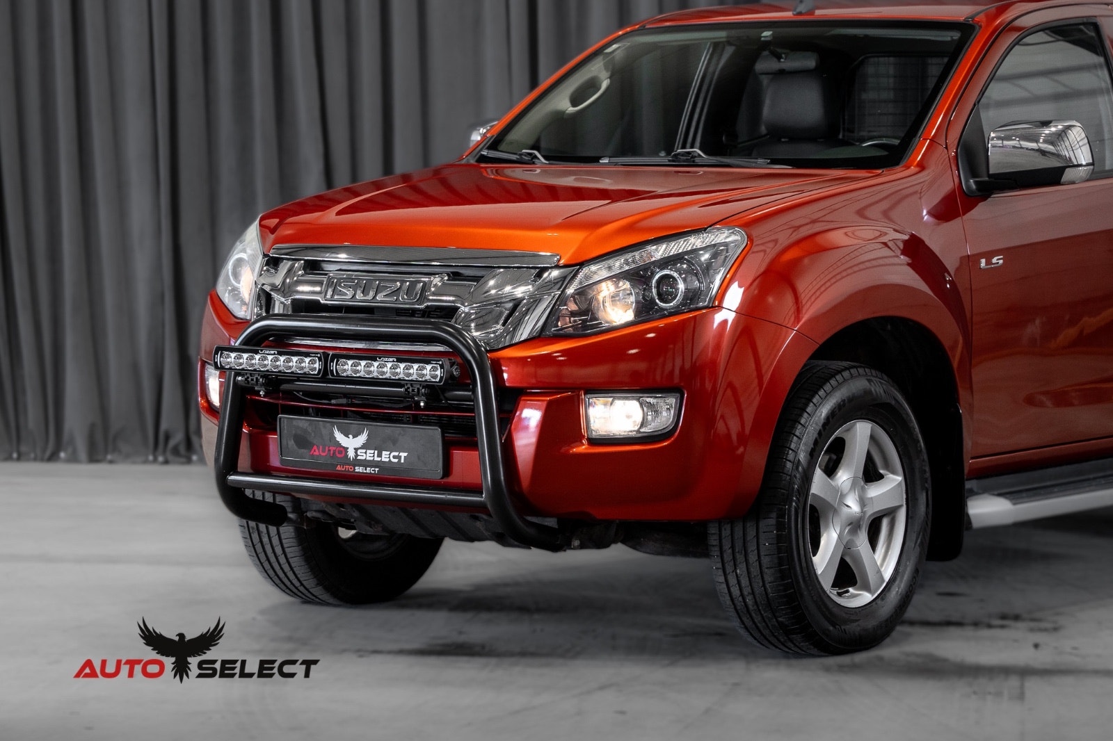 Isuzu D-Max Space Cab 2.5 4WD Automatic, 5-trins, 163ps, 2015