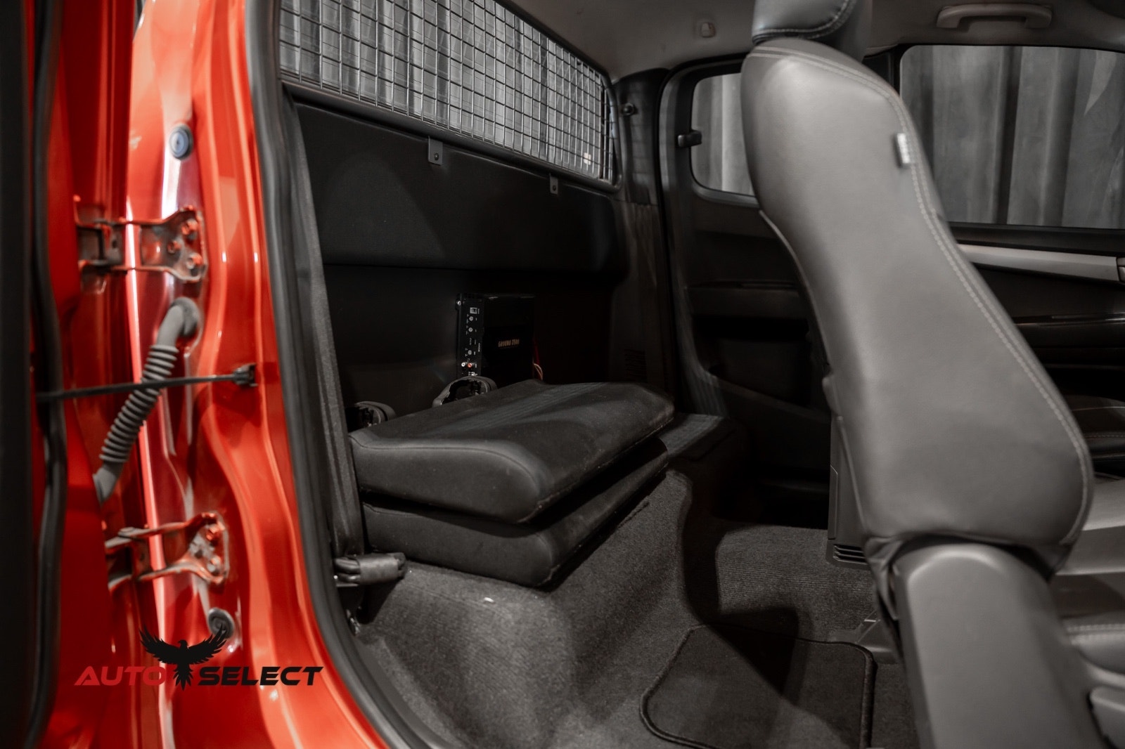 Isuzu D-Max Space Cab 2.5 4WD Automatic, 5-trins, 163ps, 2015