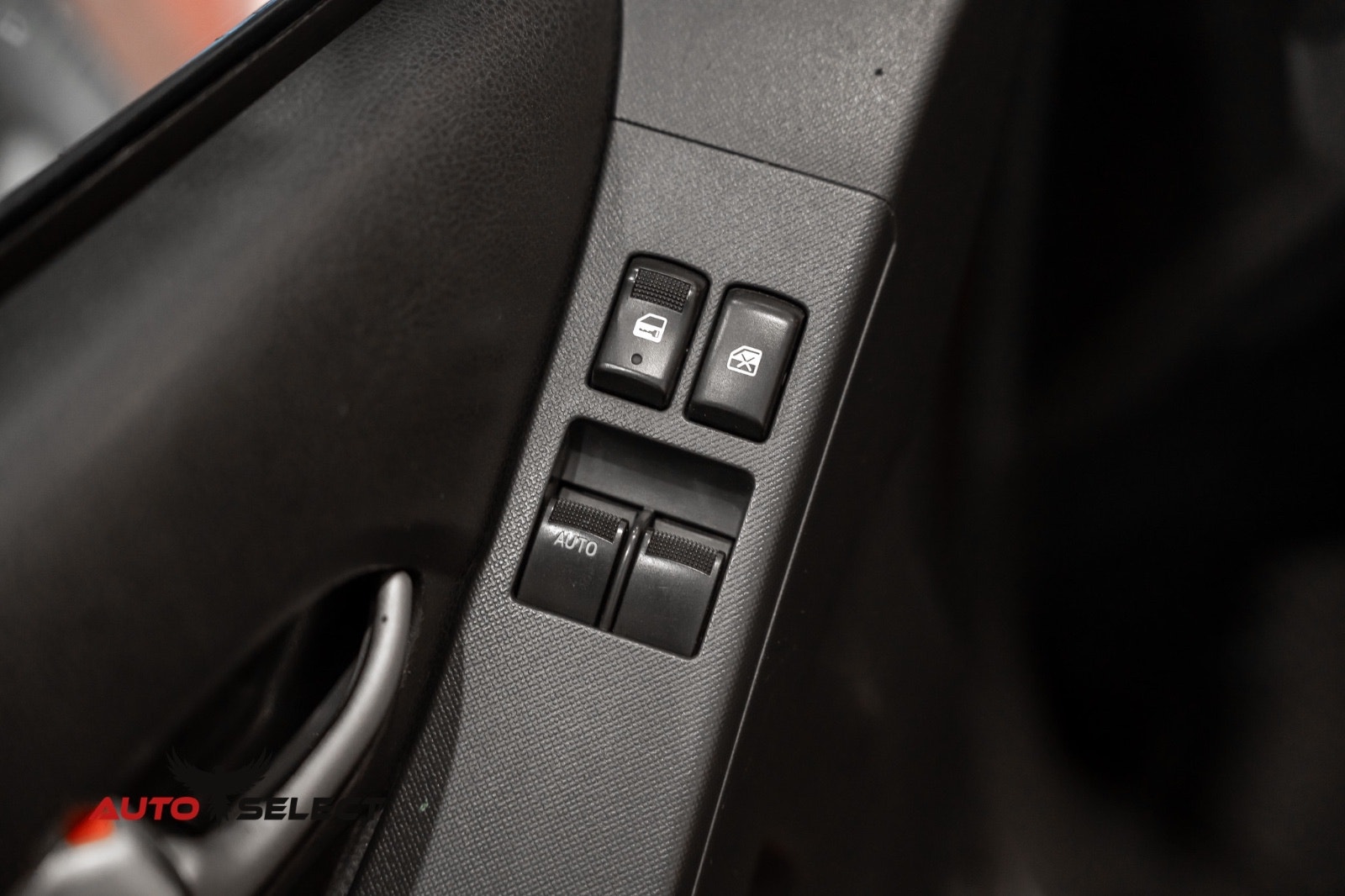 Isuzu D-Max Space Cab 2.5 4WD Automatic, 5-trins, 163ps, 2015