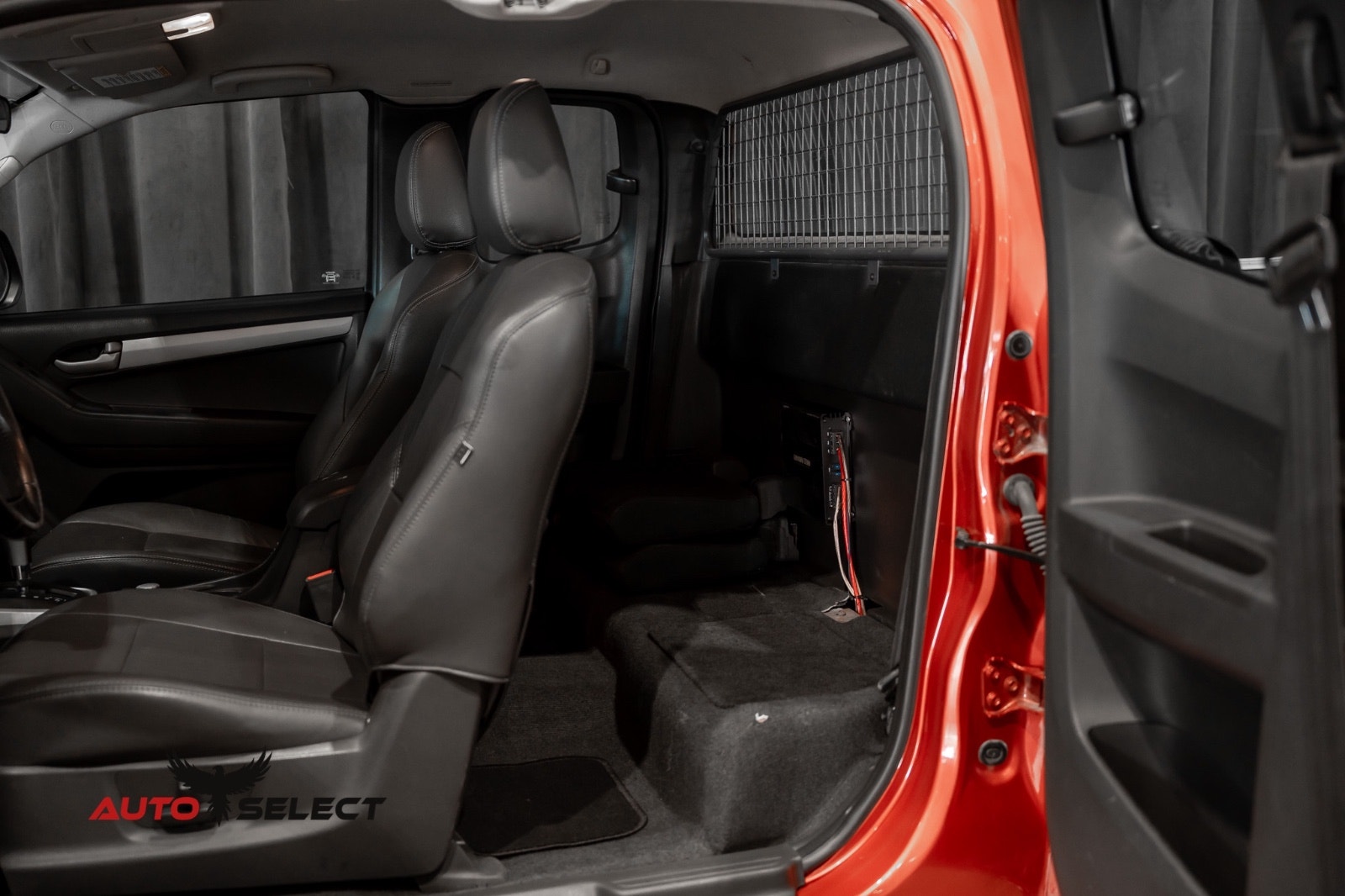 Isuzu D-Max Space Cab 2.5 4WD Automatic, 5-trins, 163ps, 2015