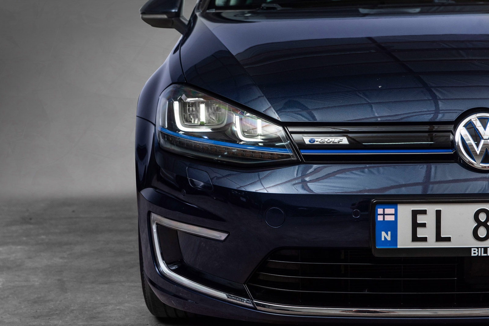 Volkswagen e-Golf, 116hp, 2016