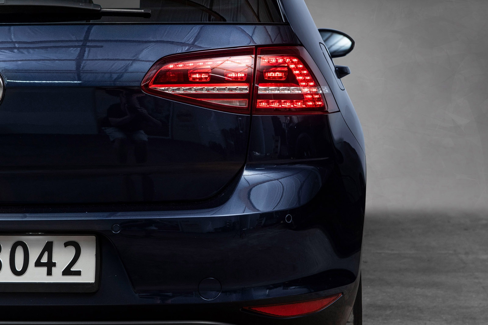 Volkswagen e-Golf, 116hp, 2016