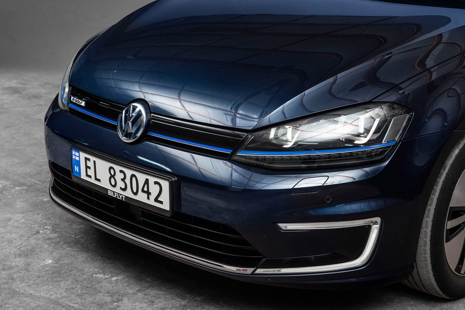 Volkswagen e-Golf, 116hp, 2016