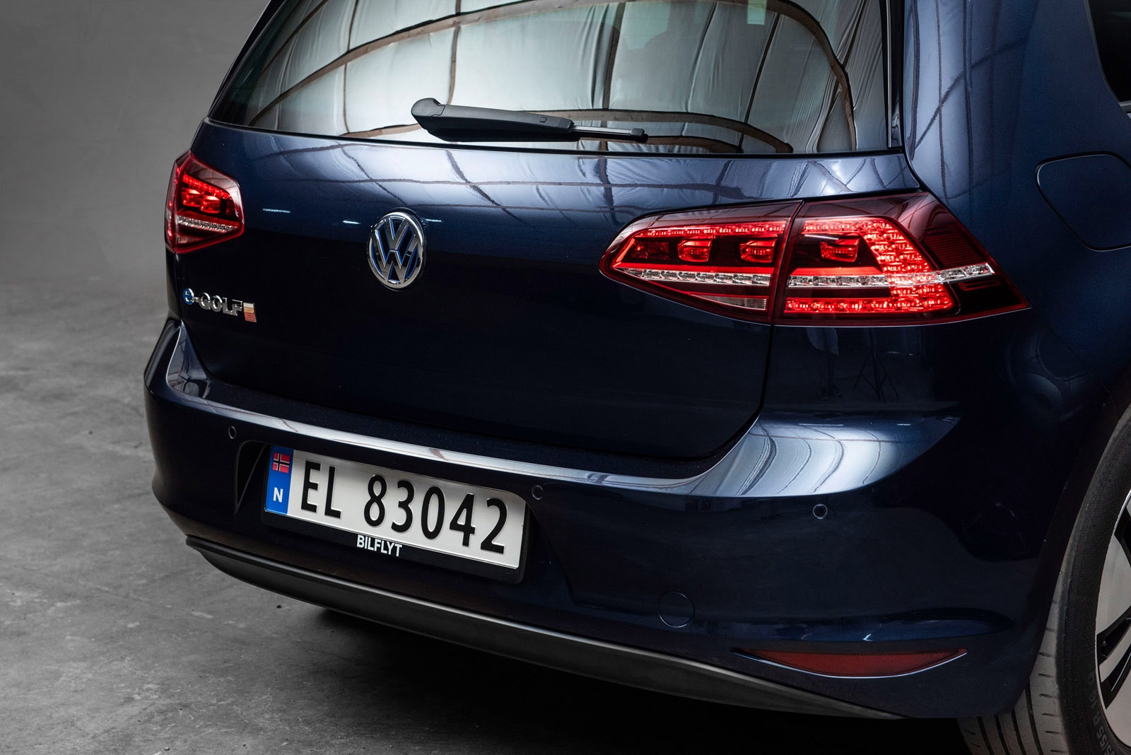 Volkswagen e-Golf, 116hp, 2016