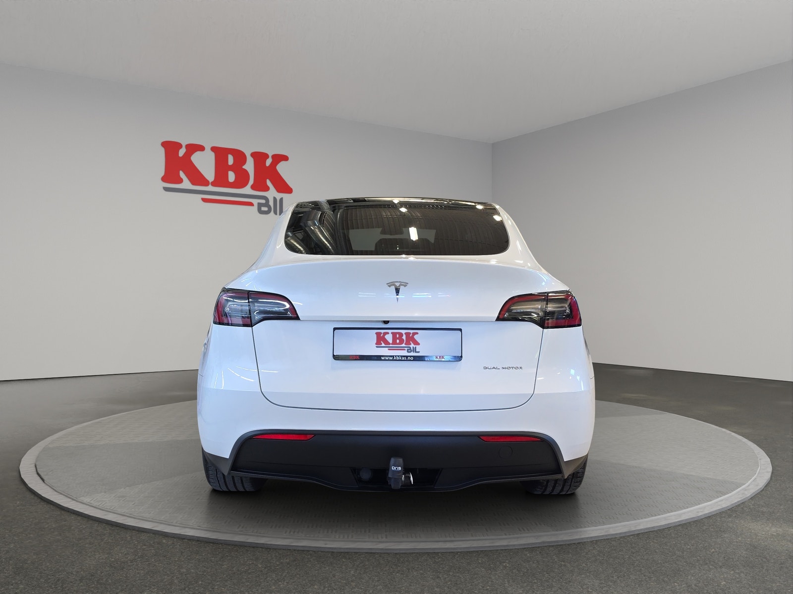 Tesla Model Y Long Range AWD, 514hp, 2024