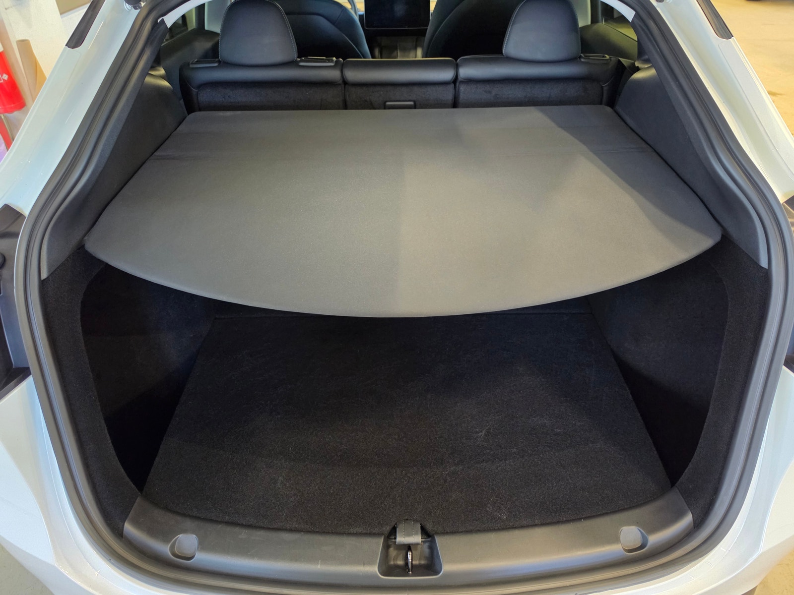 Tesla Model Y Long Range AWD, 514hp, 2024