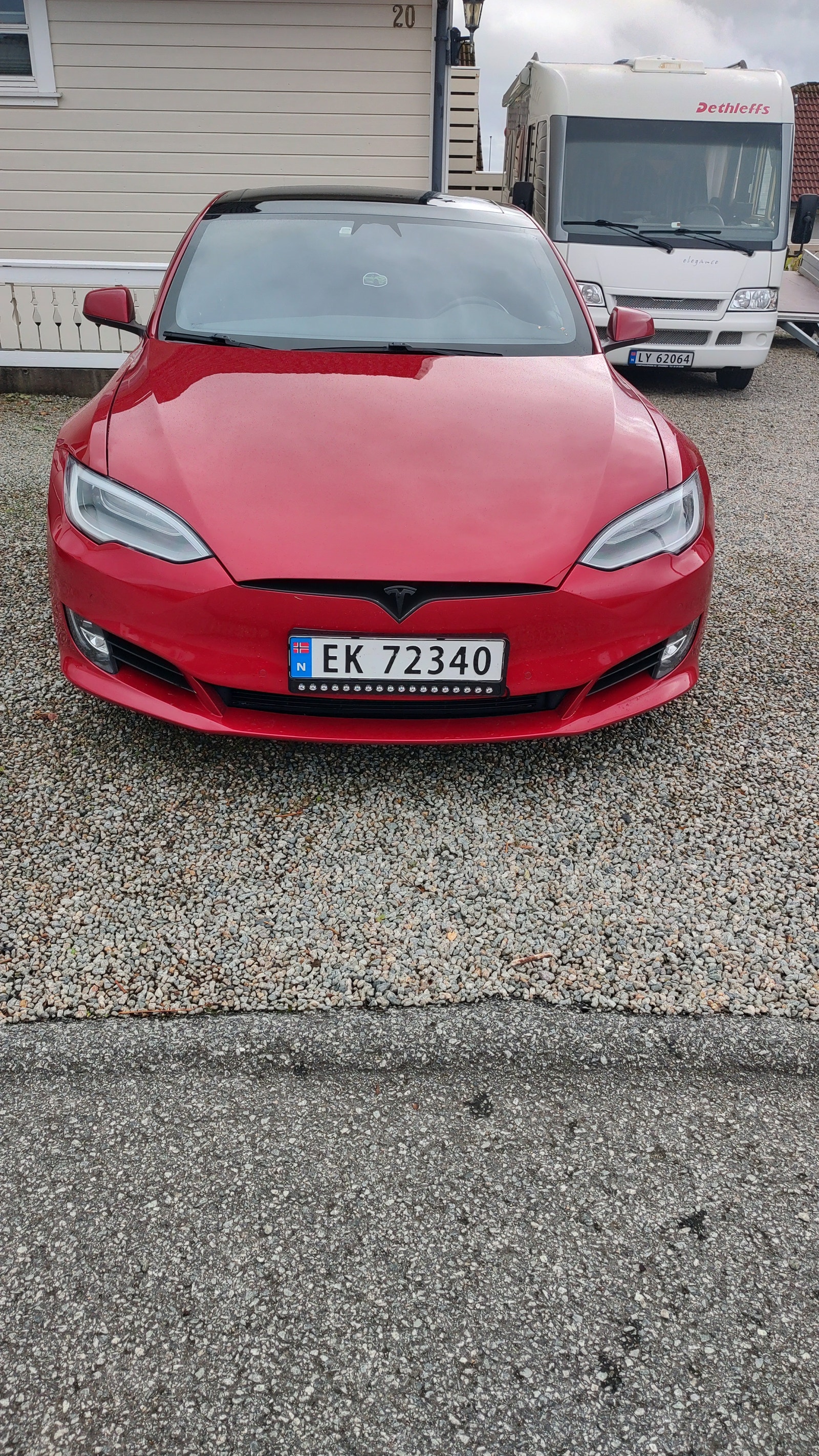 Tesla Model S 75D, 525ps, 2018