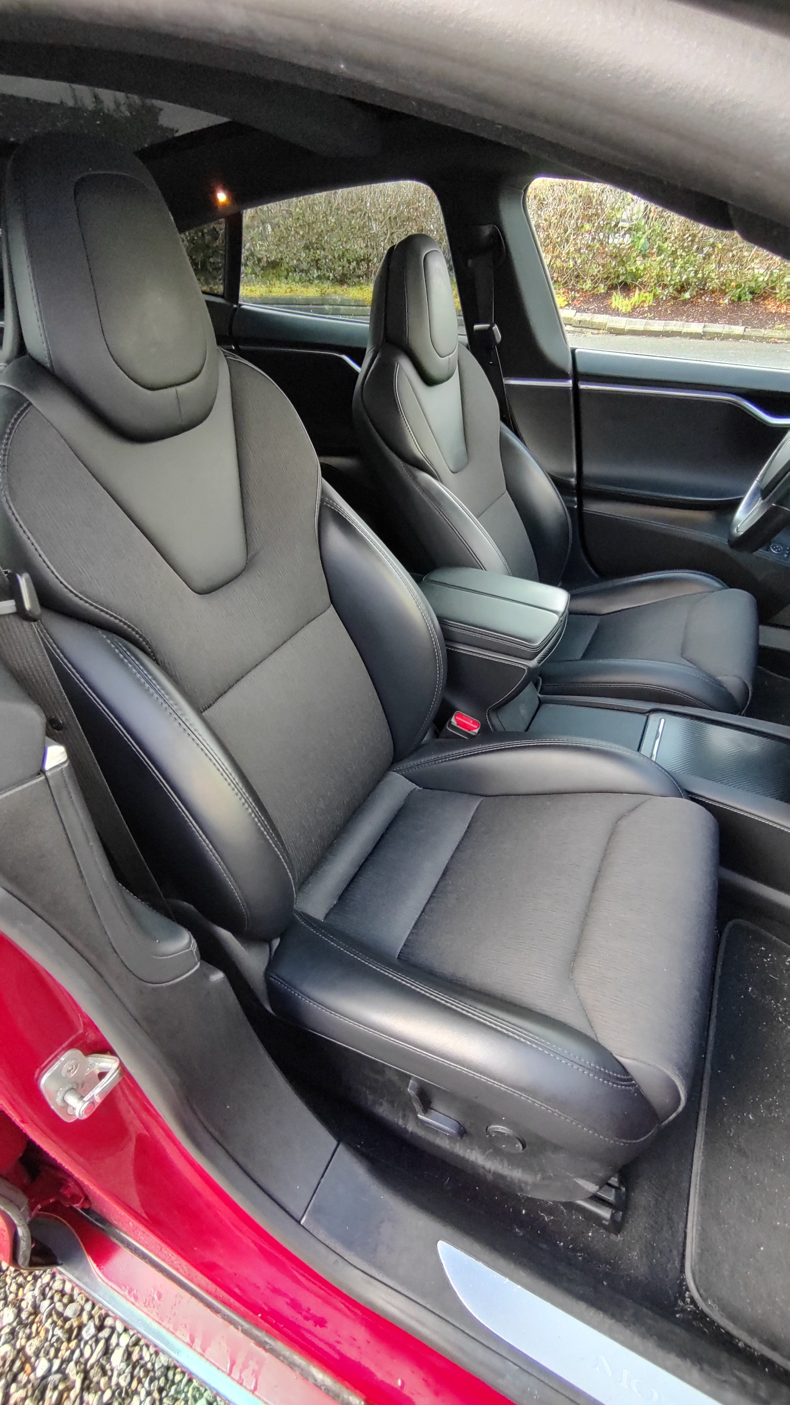 Tesla Model S 75D, 525ps, 2018