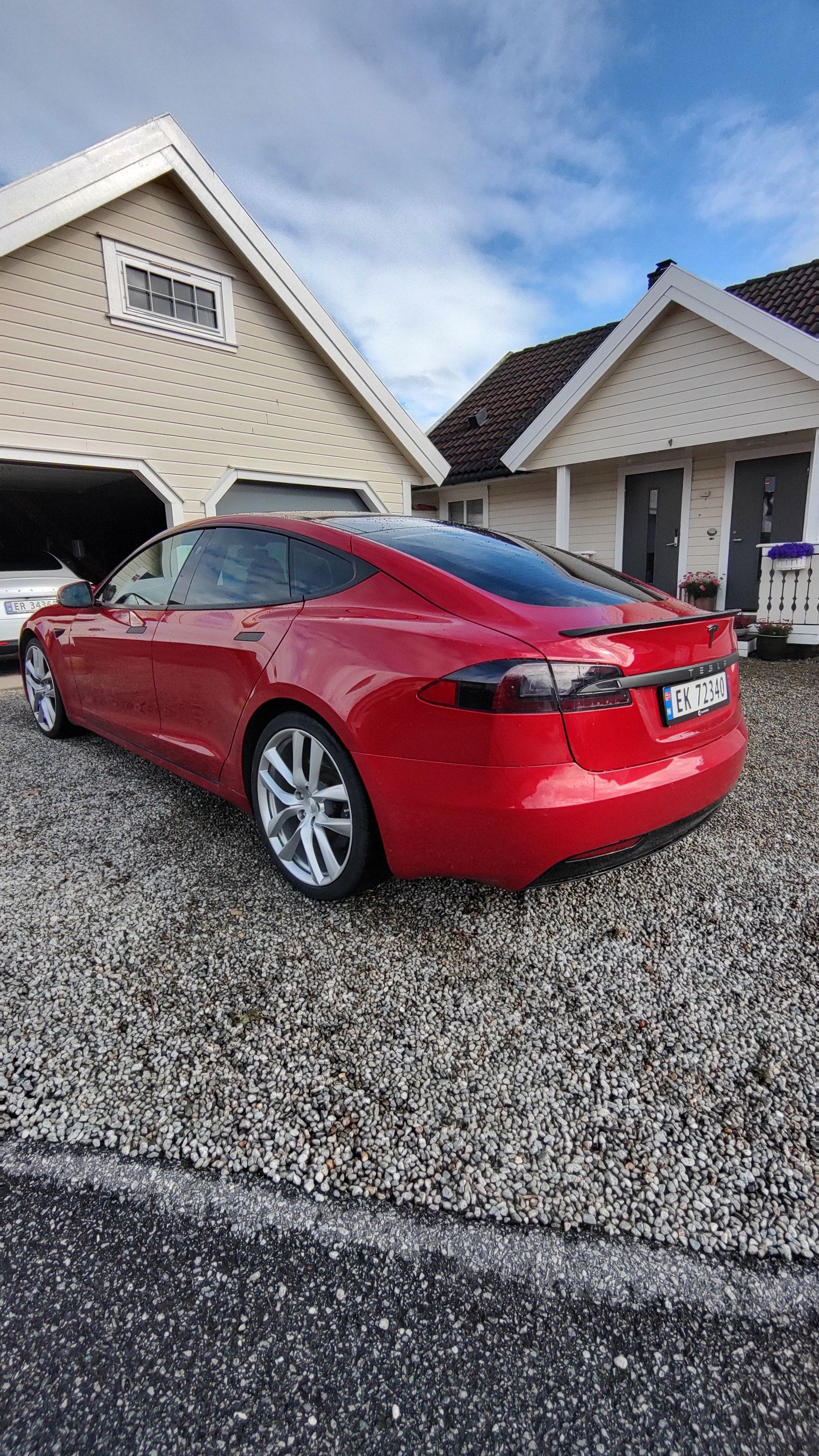 Tesla Model S 75D, 525ps, 2018