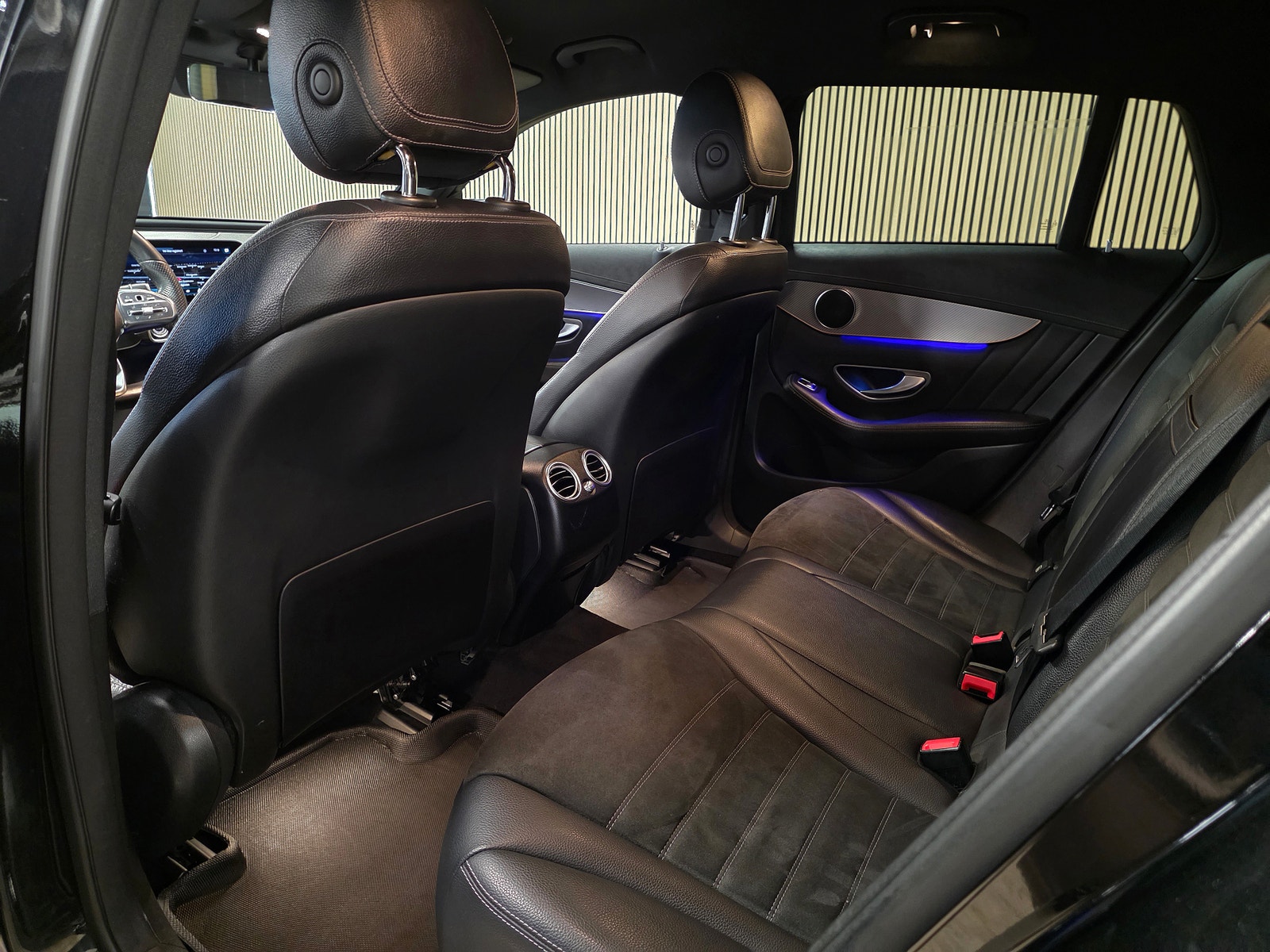 Mercedes-Benz EQC 400 4MATIC, 408hp, 2021