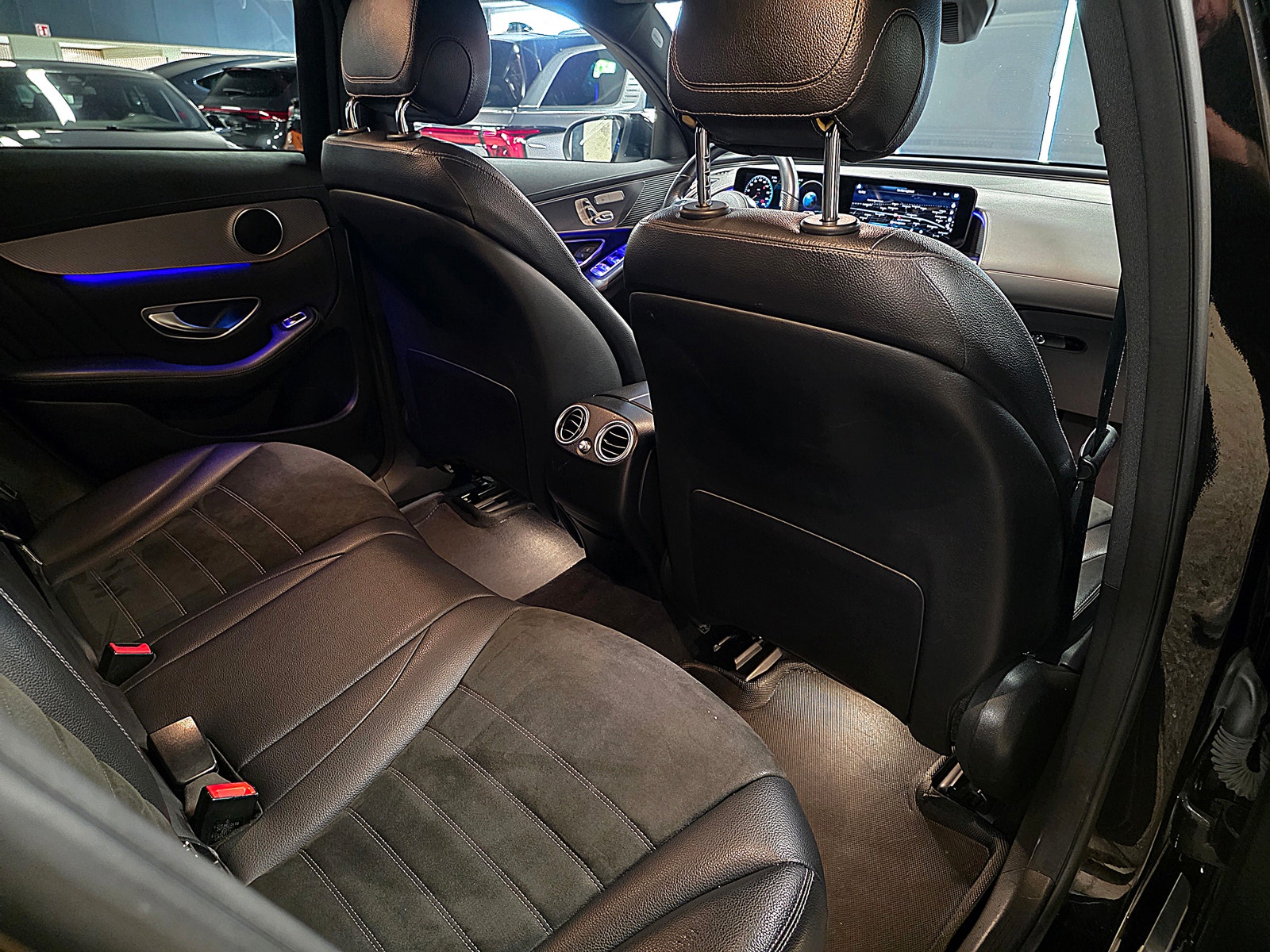 Mercedes-Benz EQC 400 4MATIC, 408hp, 2021