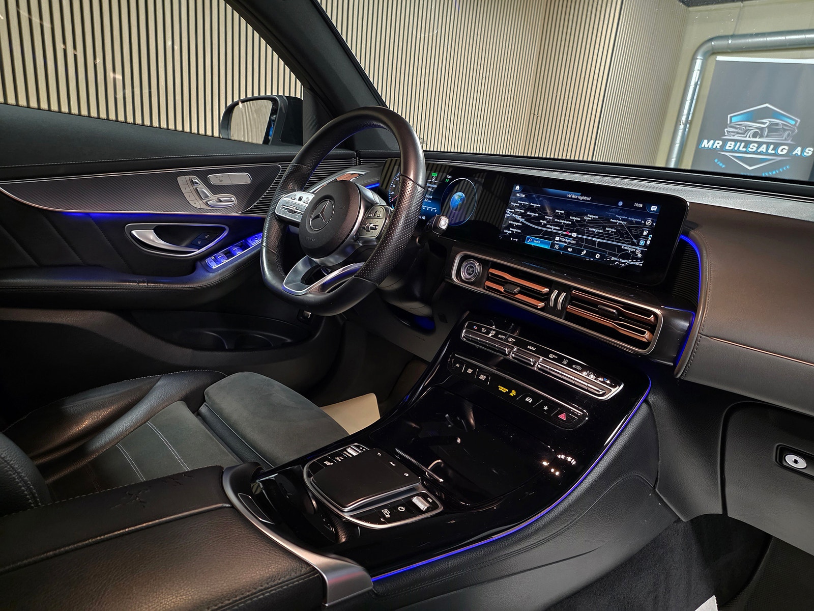 Mercedes-Benz EQC 400 4MATIC, 408hp, 2021