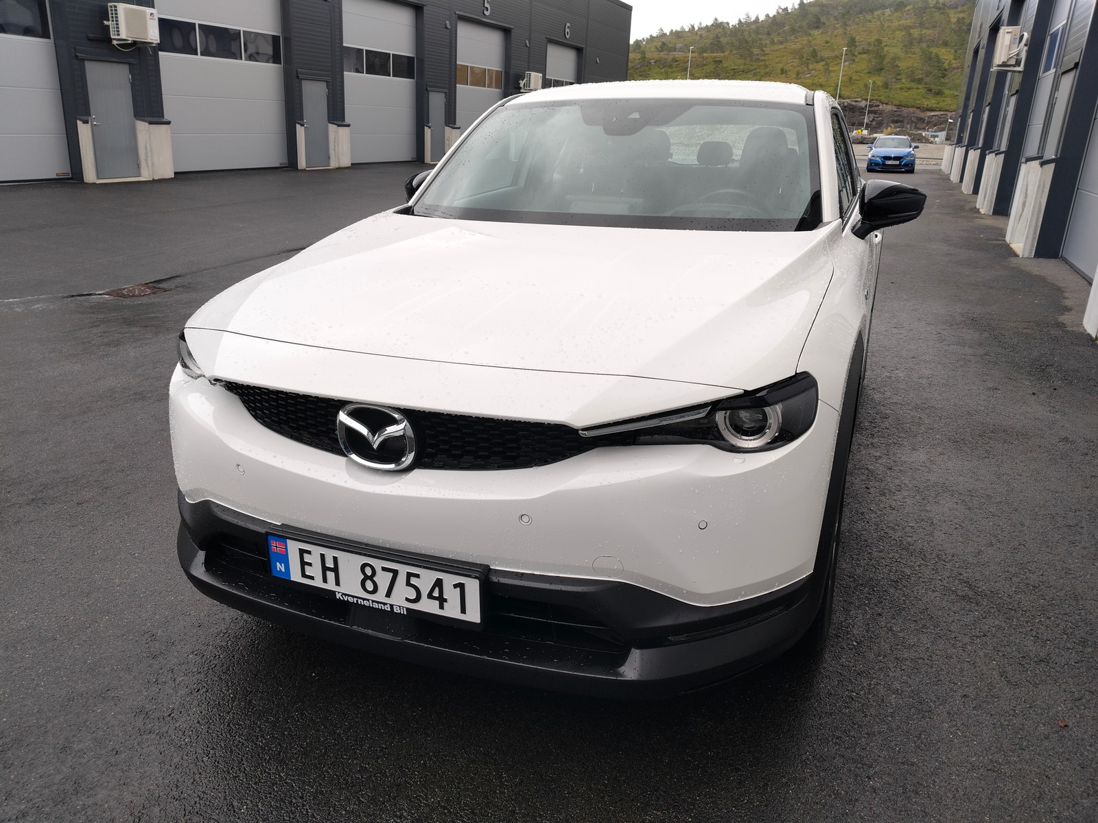 Mazda MX-30 e-Skyactiv EV, 143hp, 2024