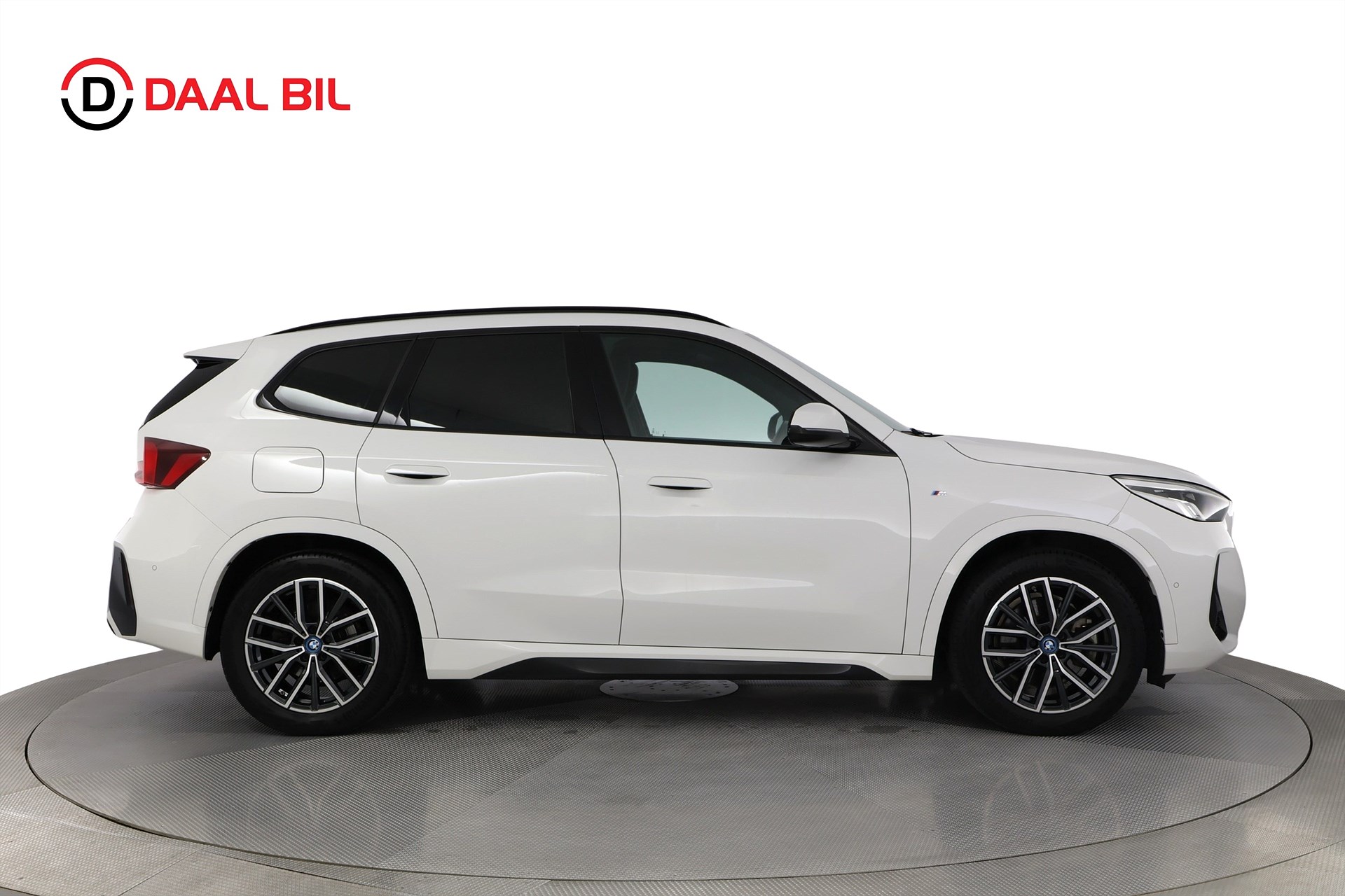 BMW X1 xDrive25e Steptronic, 7-trins, 245ps, 2023