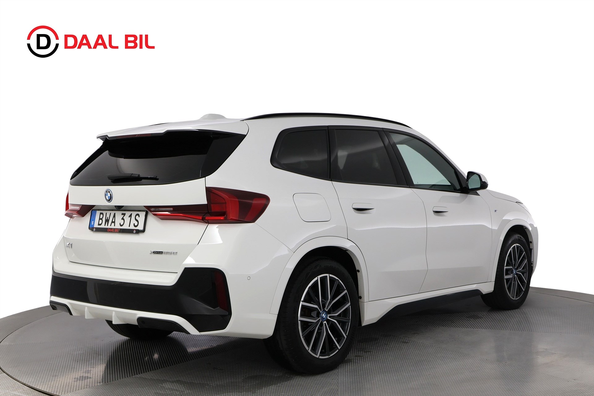 BMW X1 xDrive25e Steptronic, 7-trins, 245ps, 2023