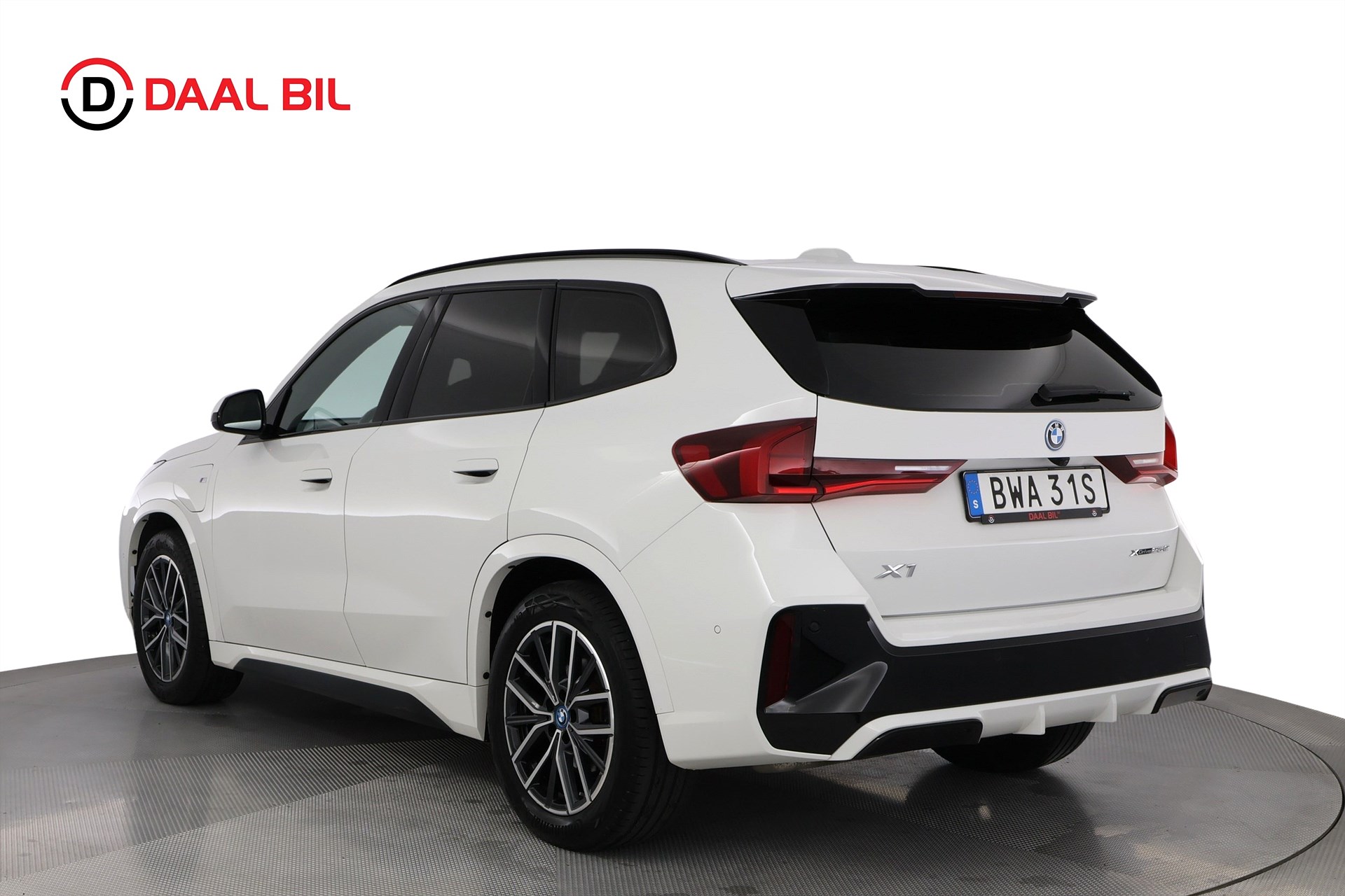 BMW X1 xDrive25e Steptronic, 7-trins, 245ps, 2023