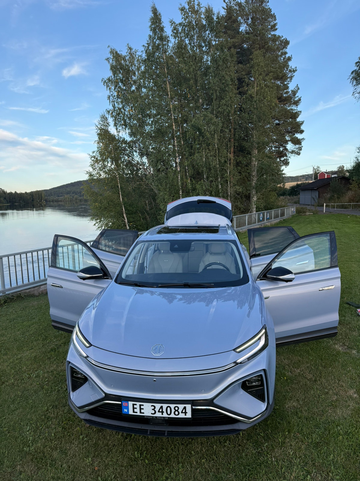 MG Marvel R Automatic, 180hp, 2022