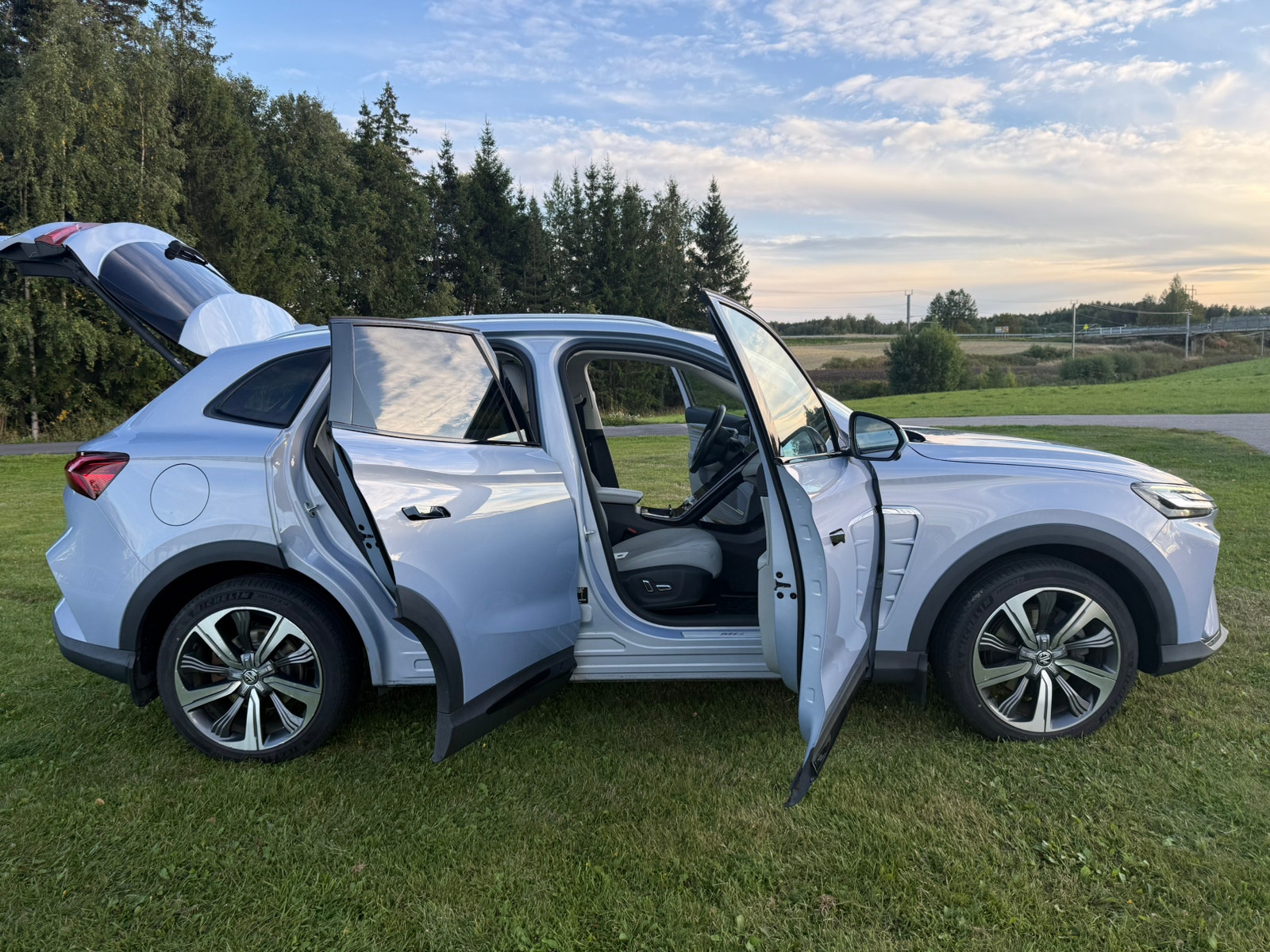 MG Marvel R Automatic, 180hp, 2022