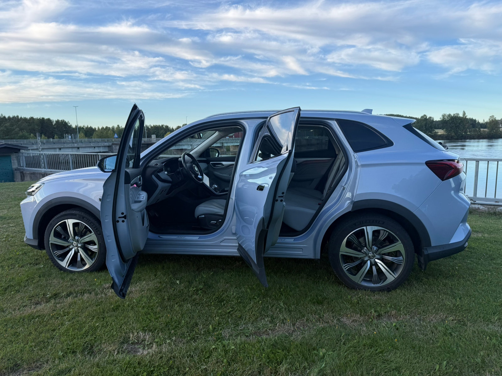 MG Marvel R Automatic, 180hp, 2022