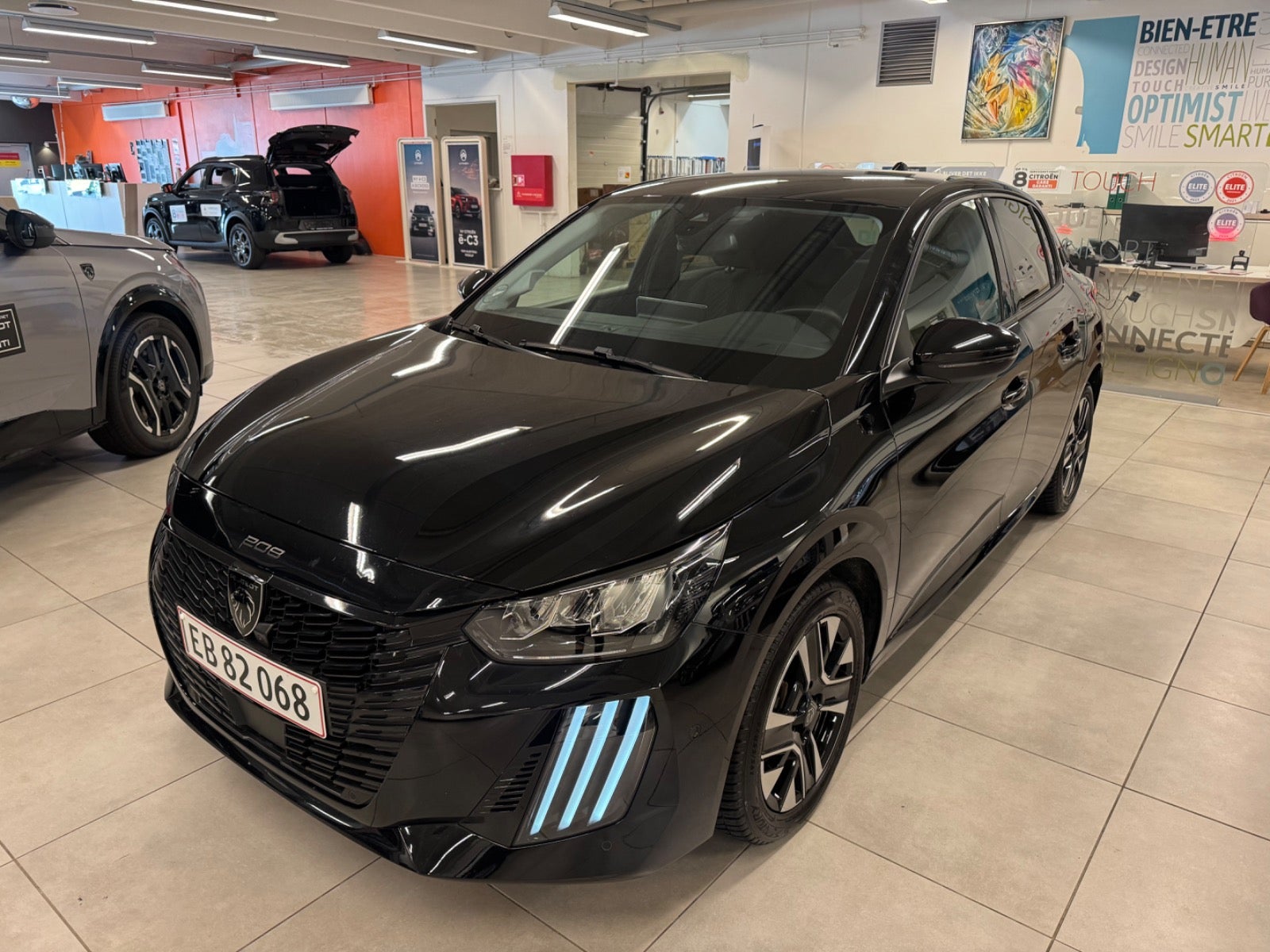 Peugeot 208 1.2 PureTech 100 Manual, 6-trins, 100ps, 2023