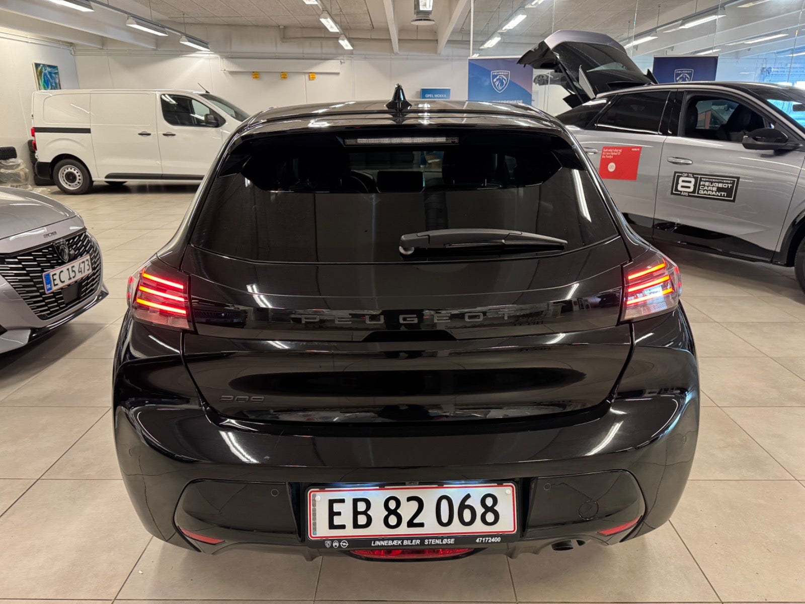 Peugeot 208 1.2 PureTech 100 Manual, 6-trins, 100ps, 2023