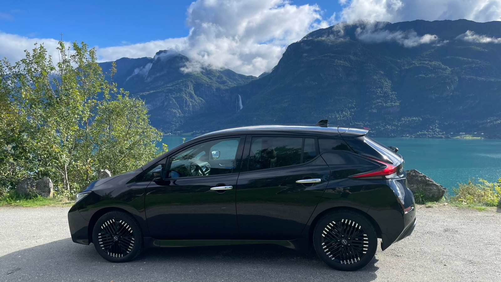 Nissan Leaf e+, 217hp, 2022