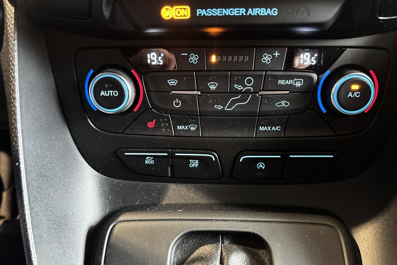 Ford Transit Connect 240 1.5 EcoBlue SelectShift, 100hp, 2023