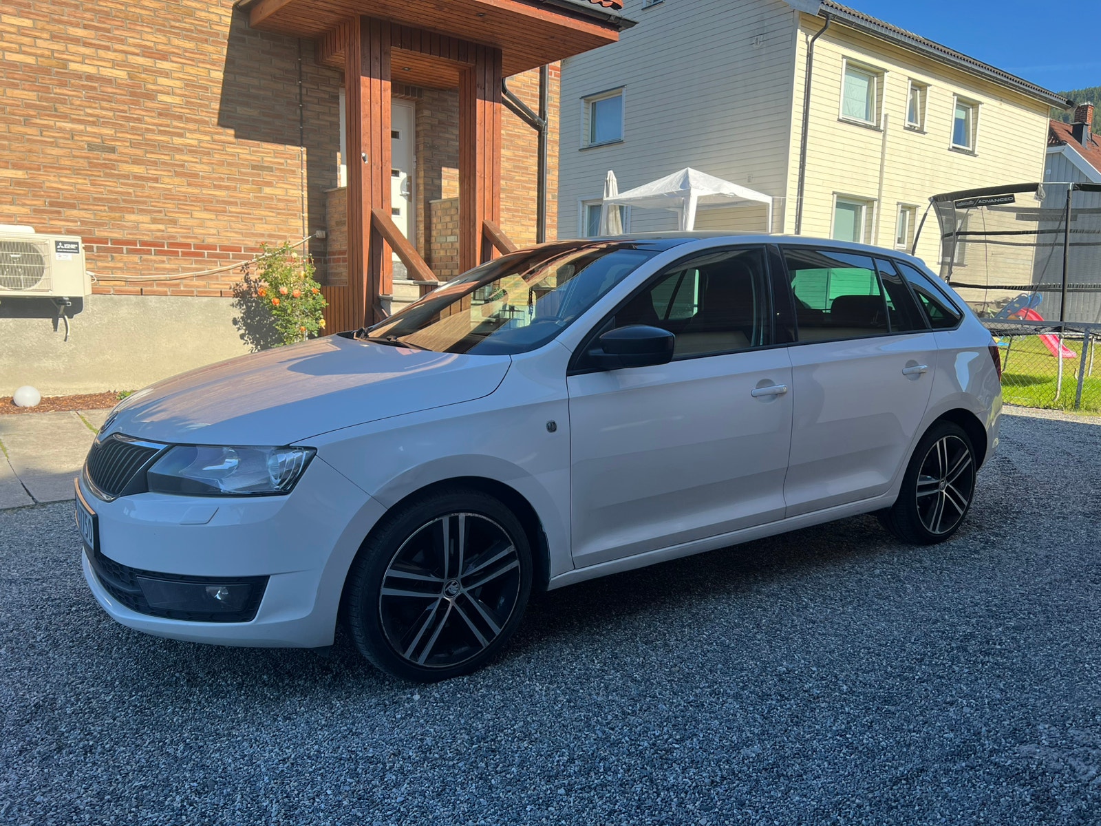 Škoda Rapid Spaceback 1.2 TSI  Manual, 6-trins, 105ps, 2014