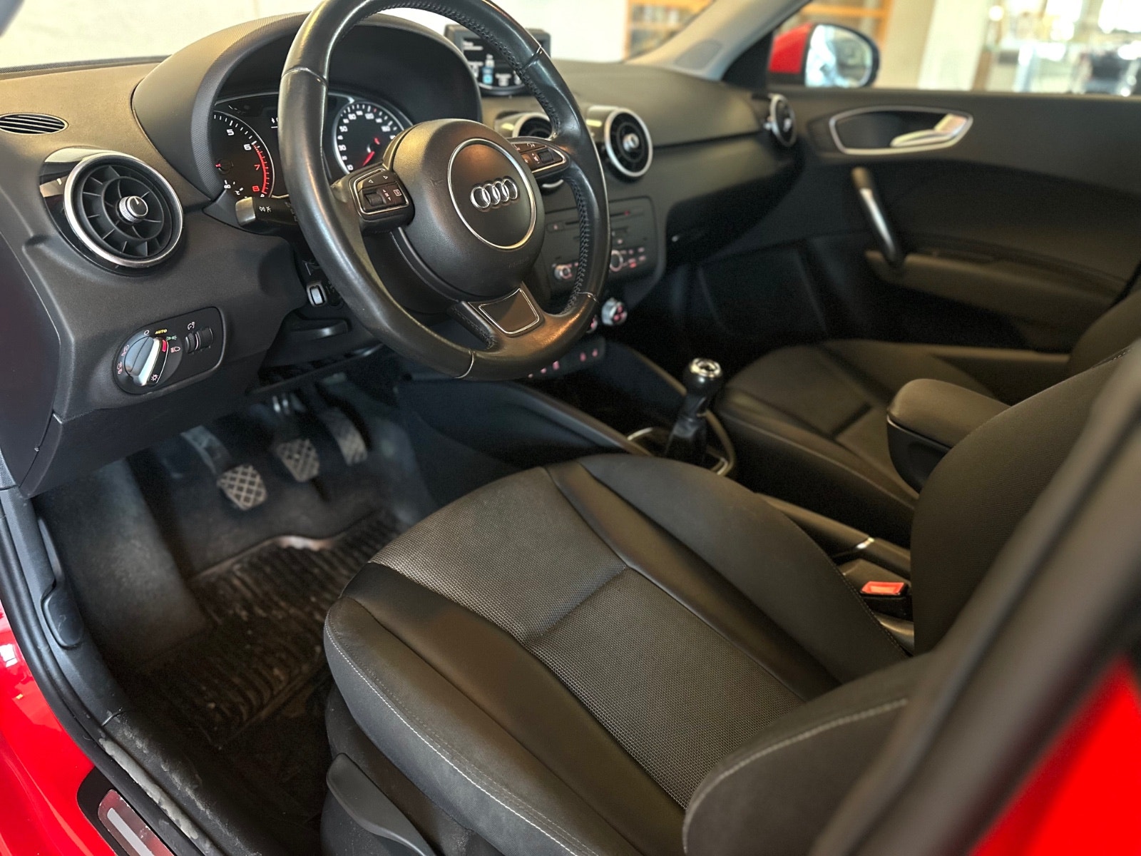 Audi A1 Sportback 1.2 TFSI Manual, 5-trins, 86ps, 2014