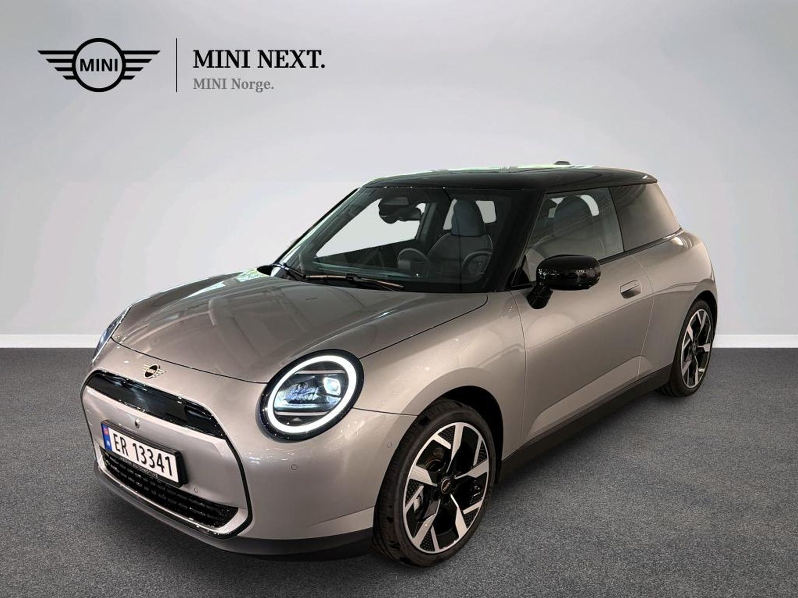 MINI Cooper E, 184ps, 2026