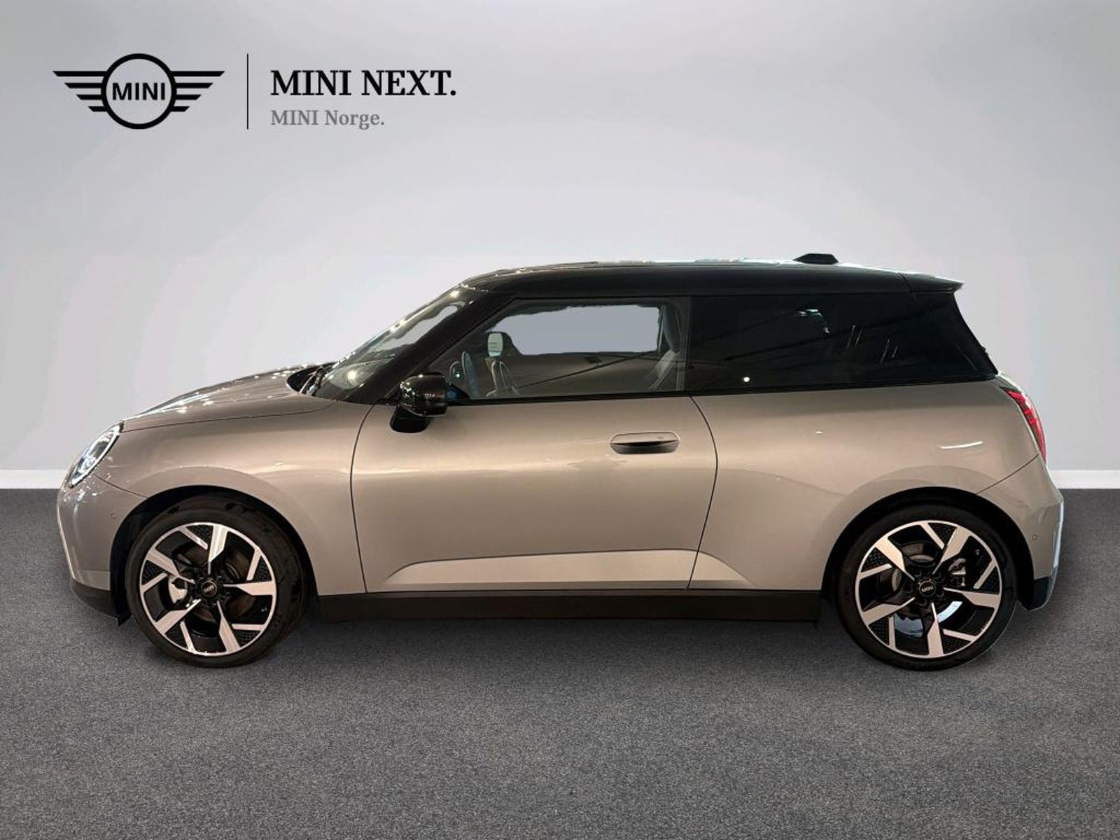 MINI Cooper E, 184ps, 2026