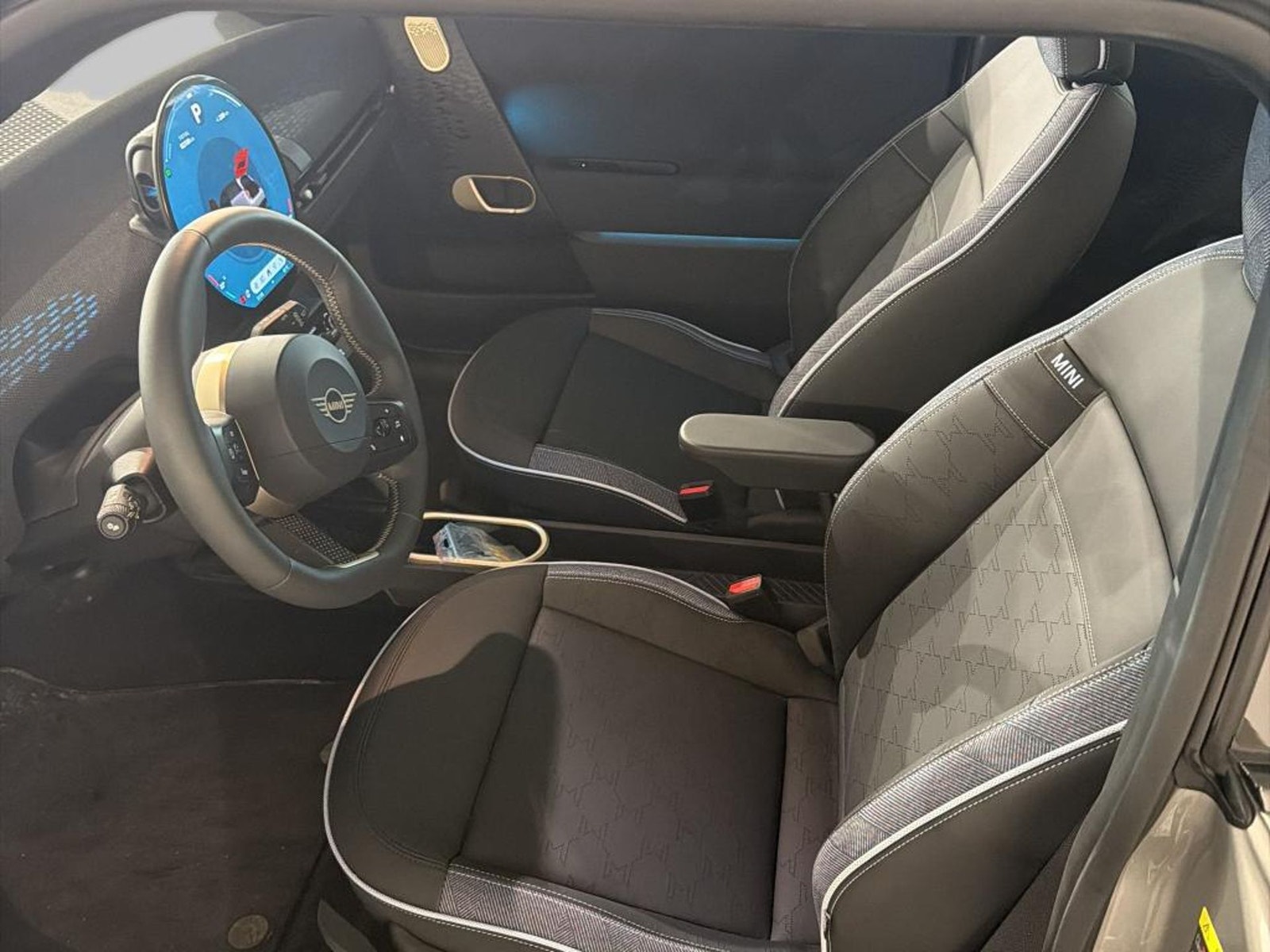MINI Cooper E, 184ps, 2026