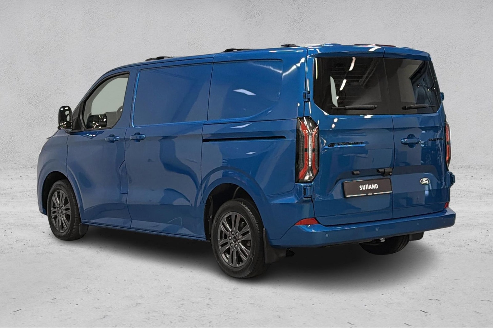Ford E-Transit Custom 320 82.5 kWh, 218hp, 2024