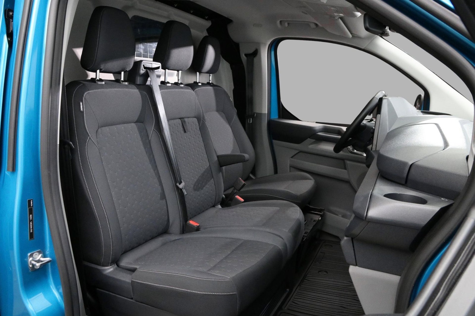 Ford E-Transit Custom 320 82.5 kWh, 218hp, 2024