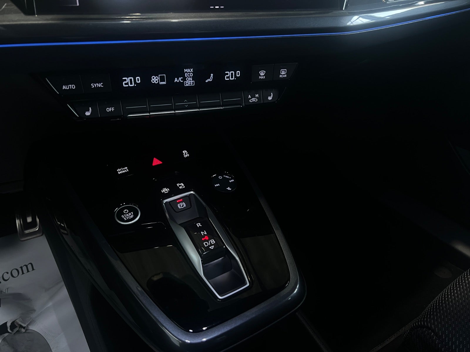 Audi Q4 45 e-tron quattro, 286ps, 2025