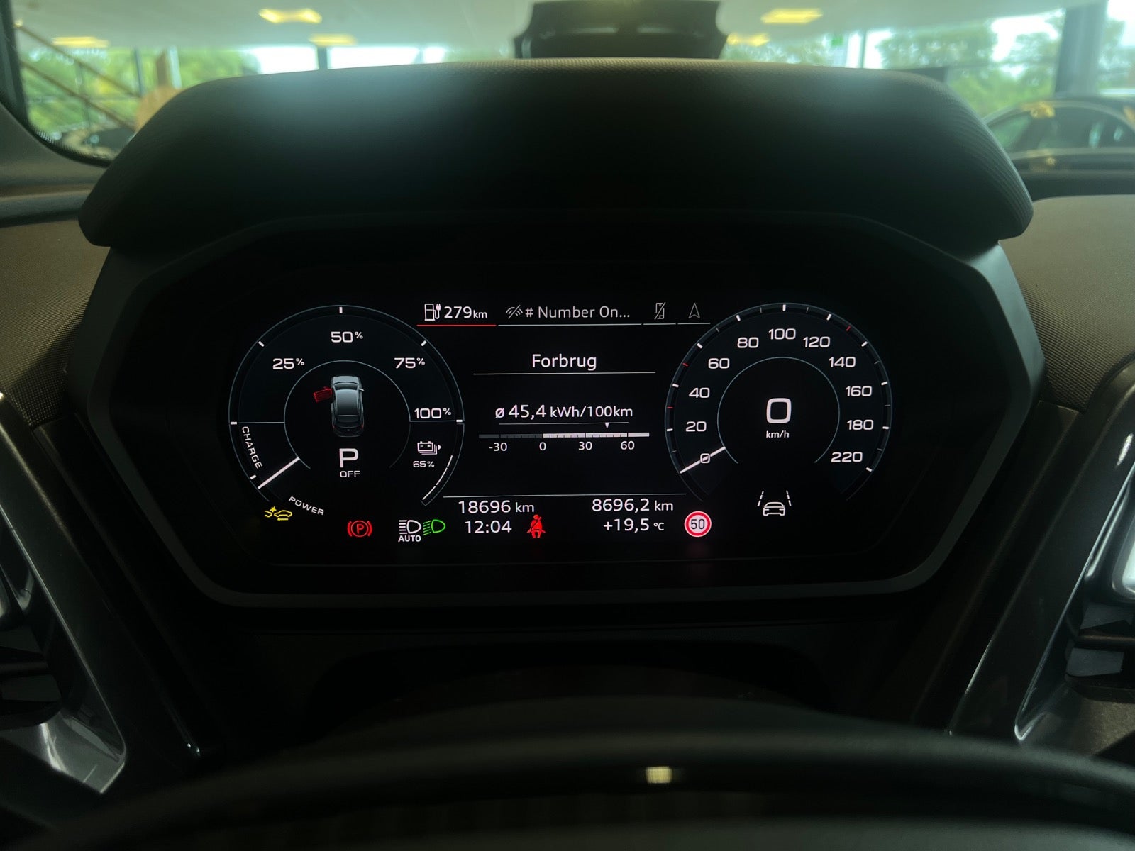 Audi Q4 45 e-tron quattro, 286ps, 2025