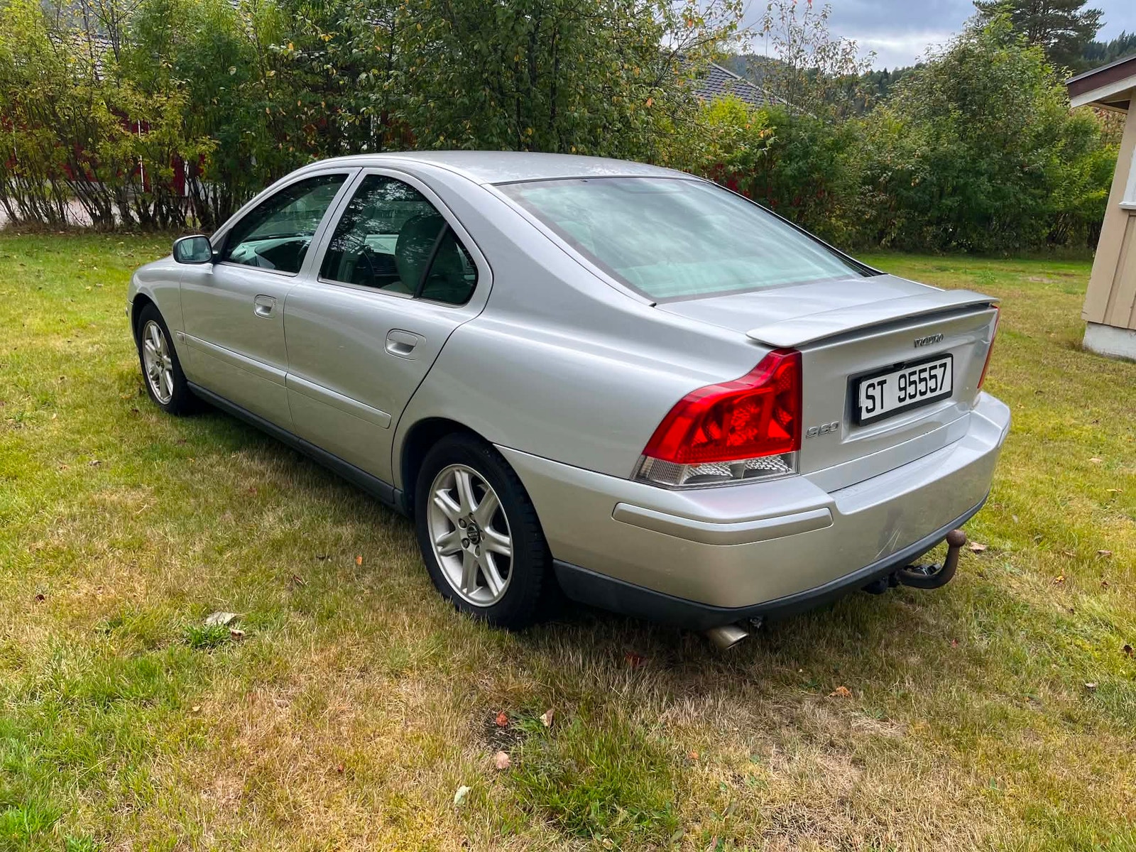 Volvo S60 2.0T Automatic, 180hp, 2005