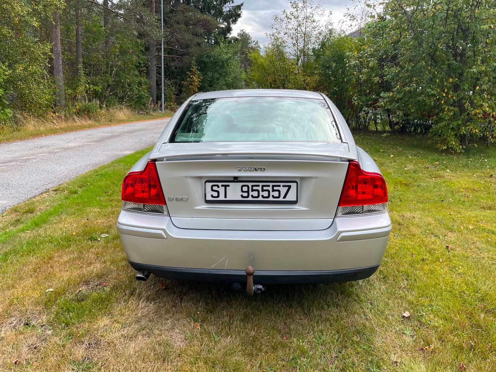 Volvo S60 2.0T Automatic, 180hp, 2005
