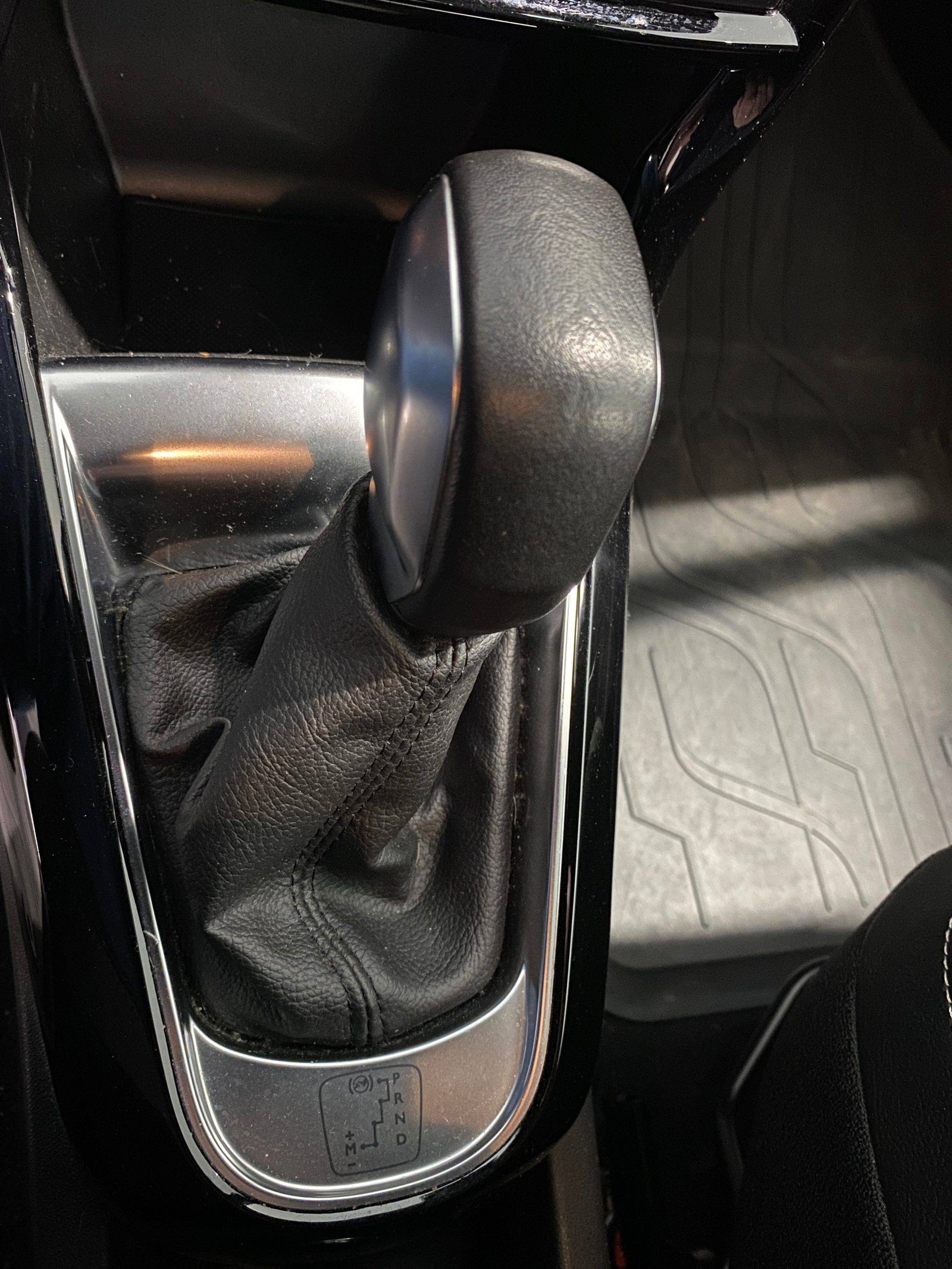DS 3 1.2 PureTech VTi Automatic, 6-trins, 110ps, 2018
