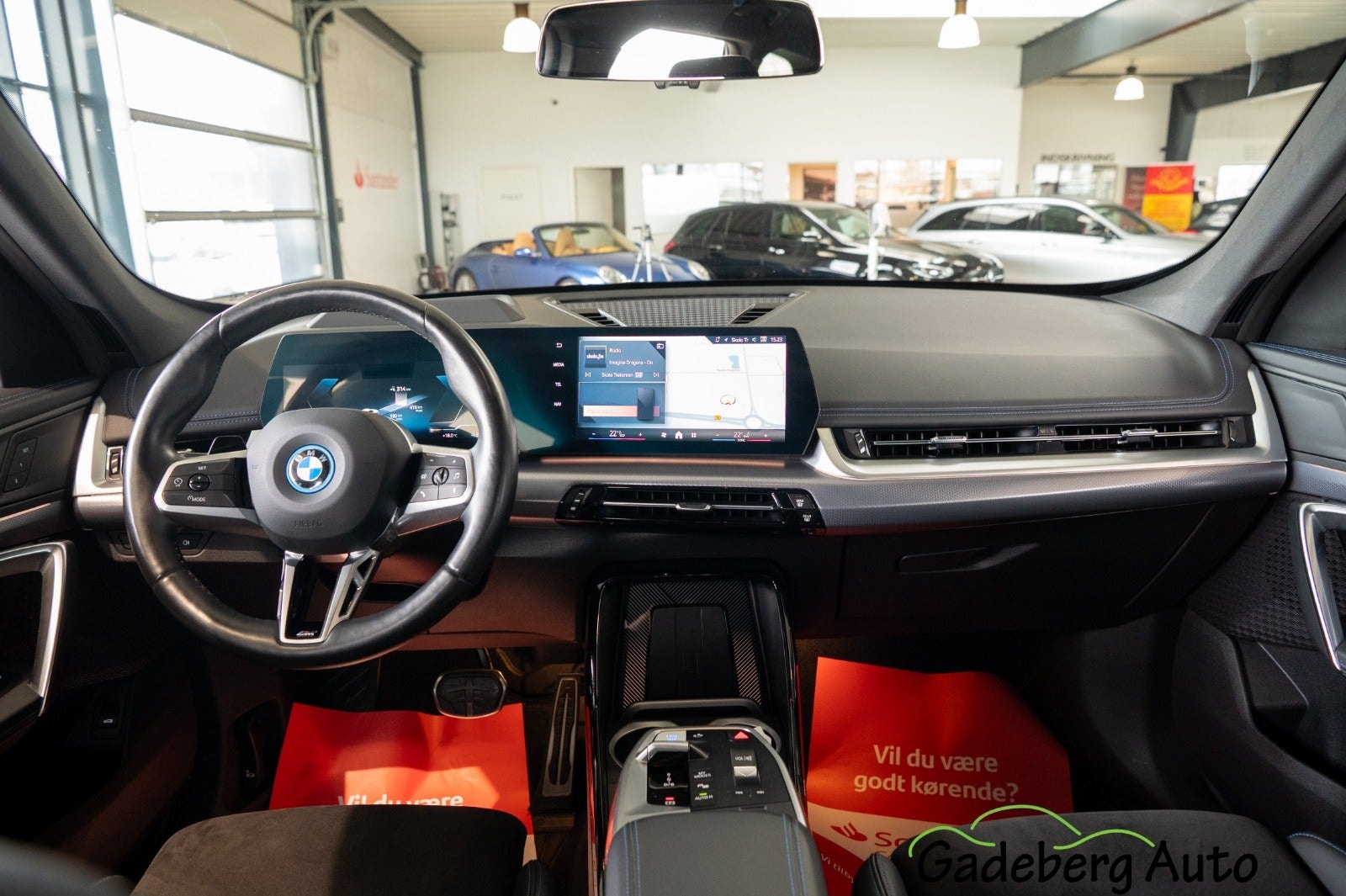 BMW iX1 eDrive20, 204hp, 2024