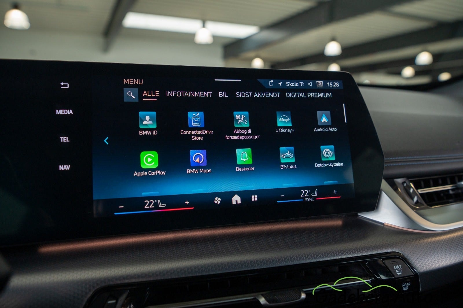 BMW iX1 eDrive20, 204hp, 2024