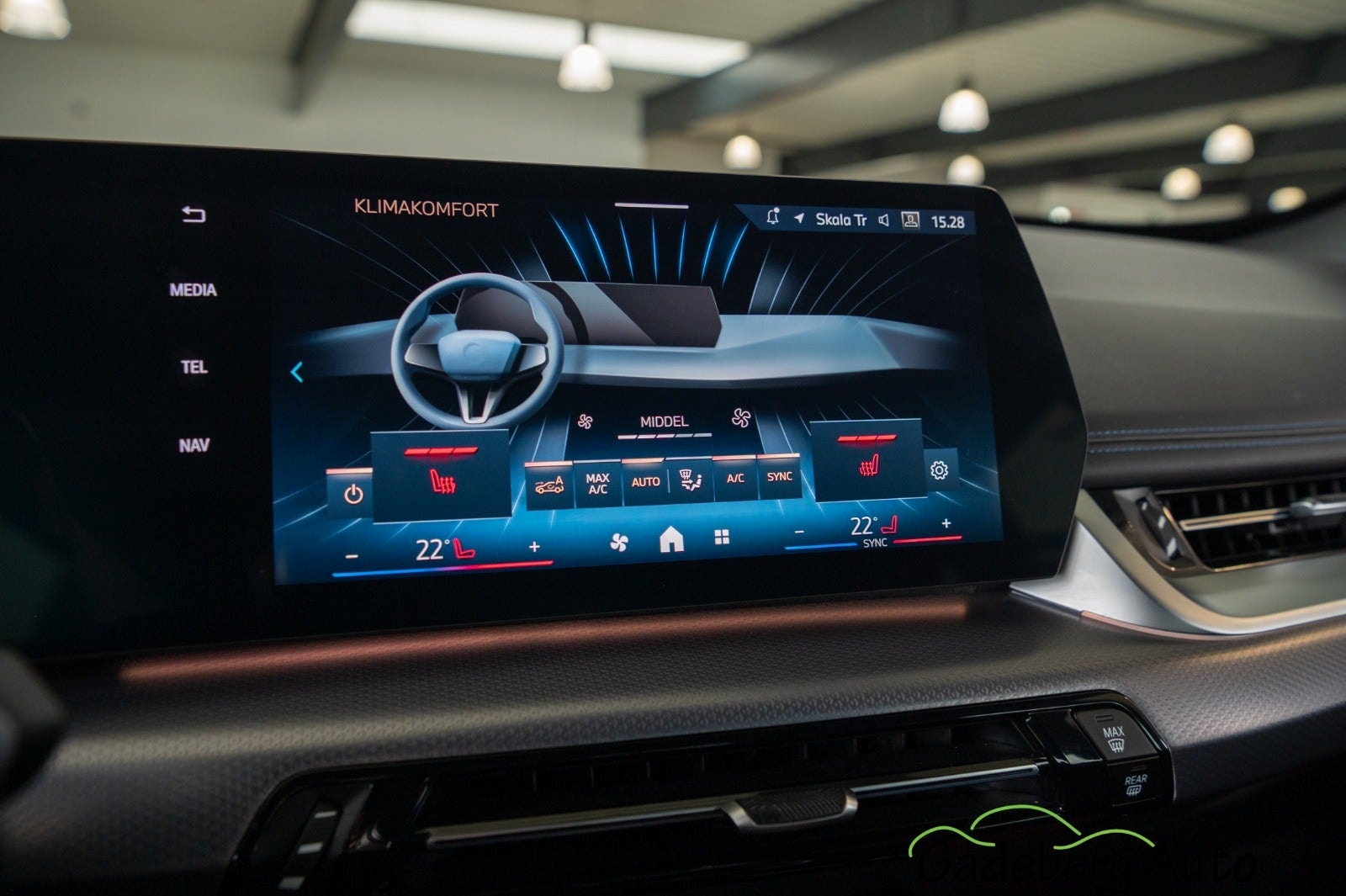 BMW iX1 eDrive20, 204hp, 2024