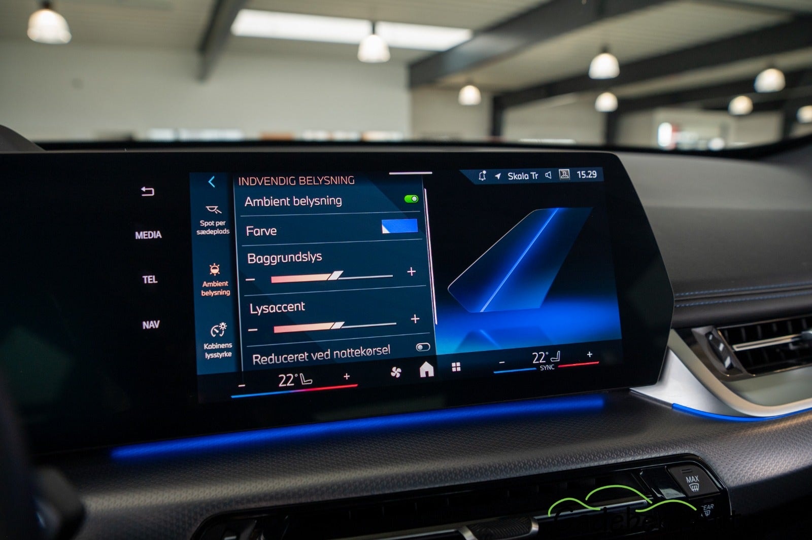 BMW iX1 eDrive20, 204hp, 2024