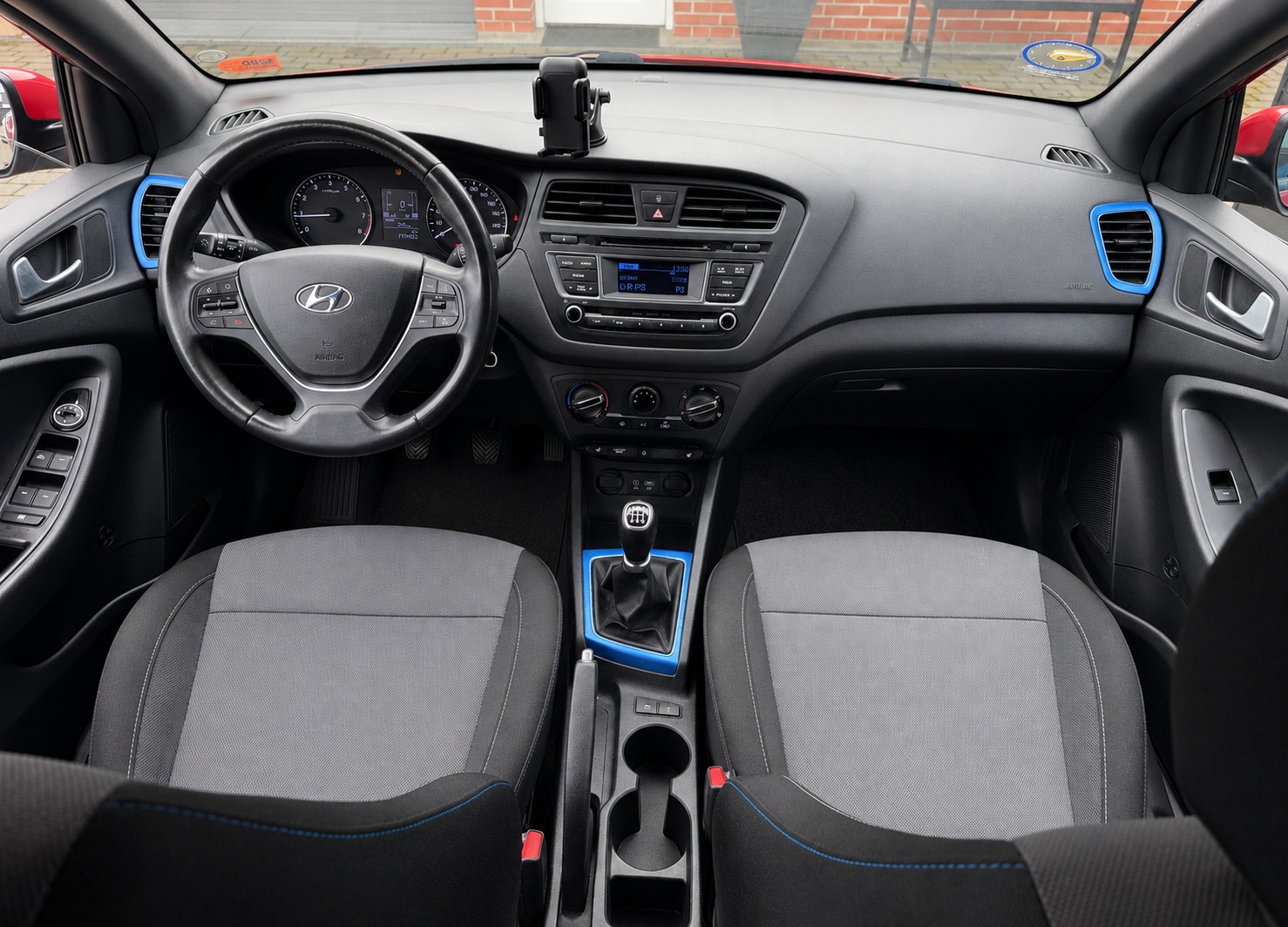 Hyundai i20 1.2 blue Manuell, 84hk, 2016
