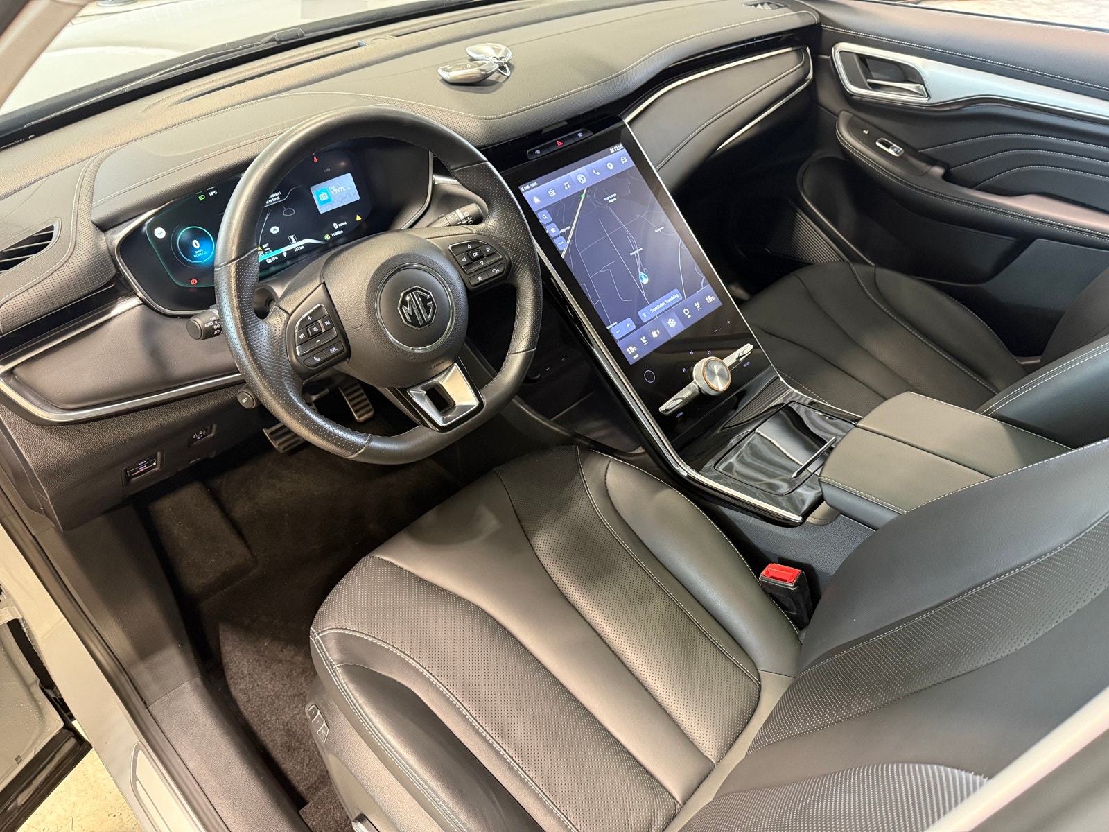 MG Marvel R Performance Automatic, 288hp, 2023